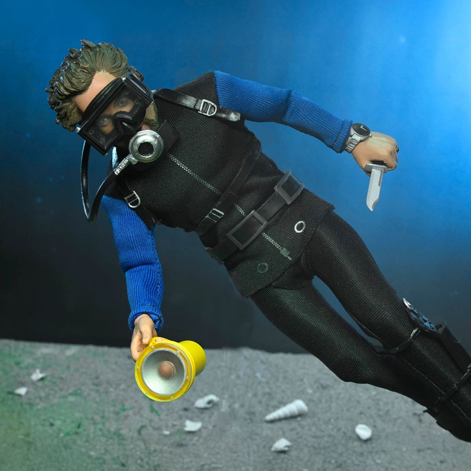 JAWS - 8” CLOTHED ACTION FIGURE - HOOPER (SHARK CAGE)