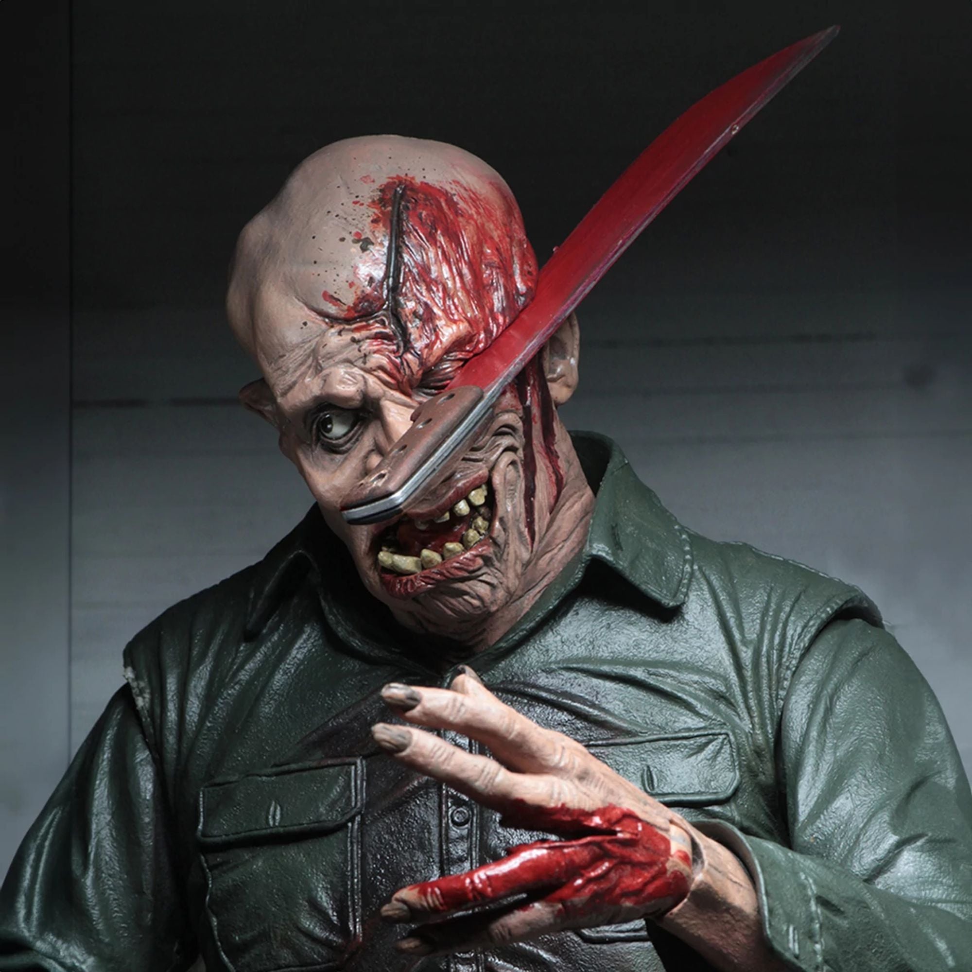 FRIDAY THE 13TH - 1/4 SCALE ACTION FIGURE - PART 4 JASON