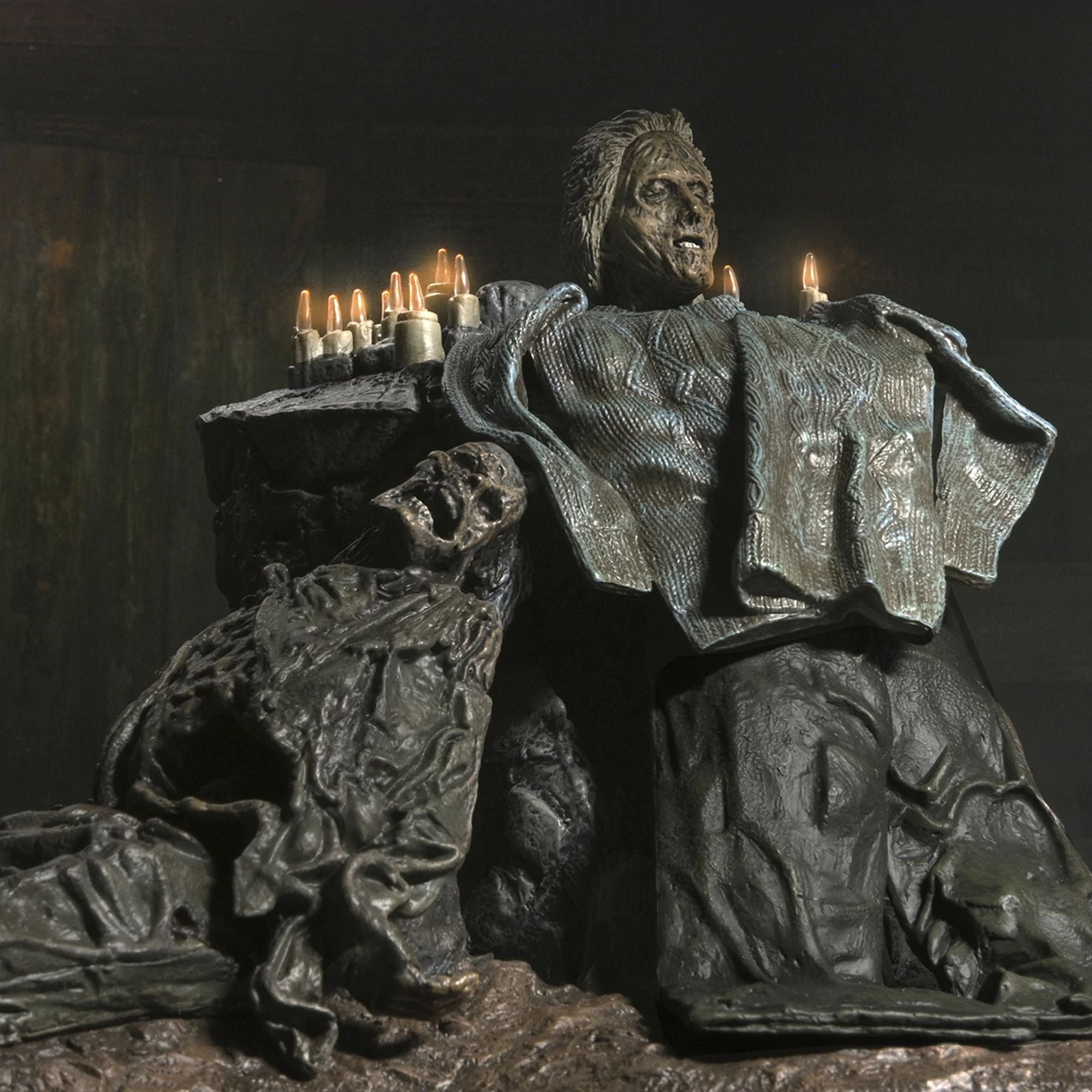 FRIDAY THE 13TH THE GAME - DIORAMA - PAMELA SHRINE