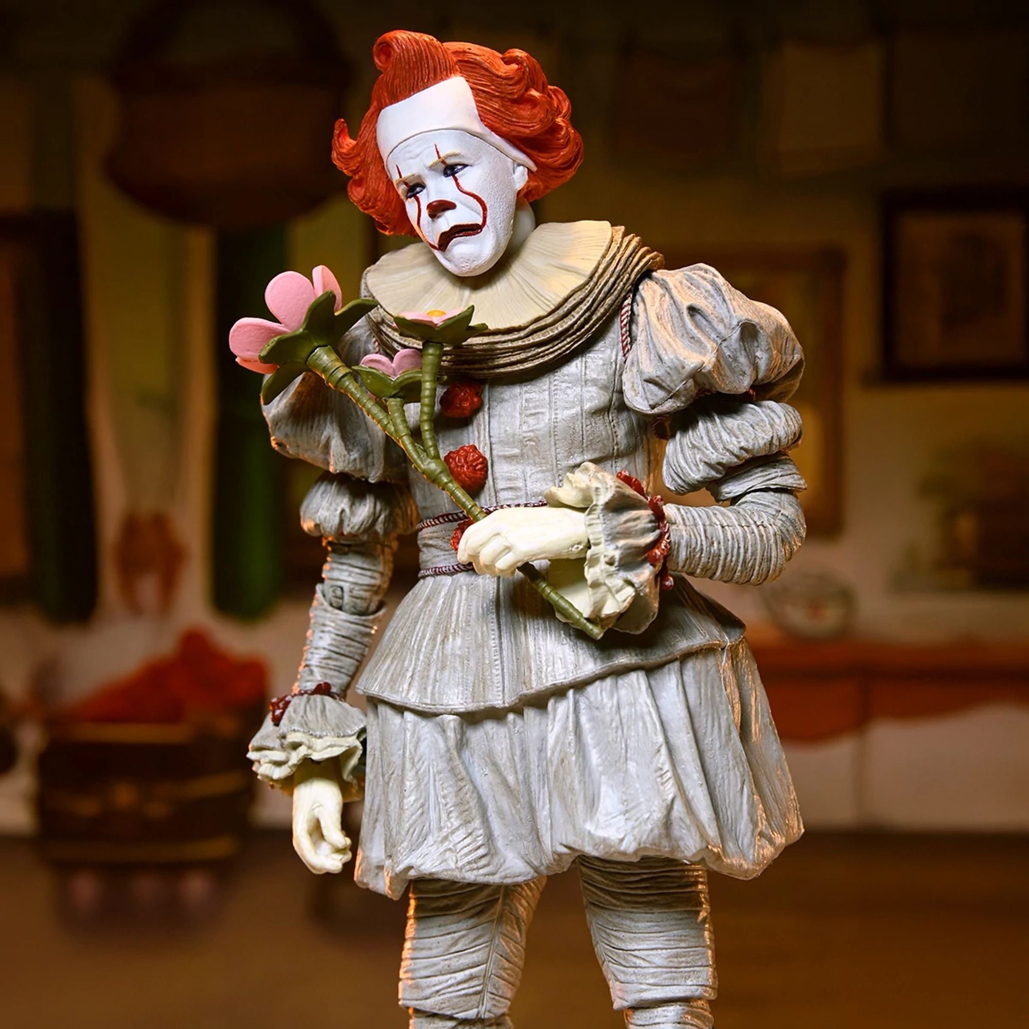 WELCOME TO DERRY - 7" SCALE ACTION FIGURE - ULTIMATE BOB GRAY AS PENNYWISE