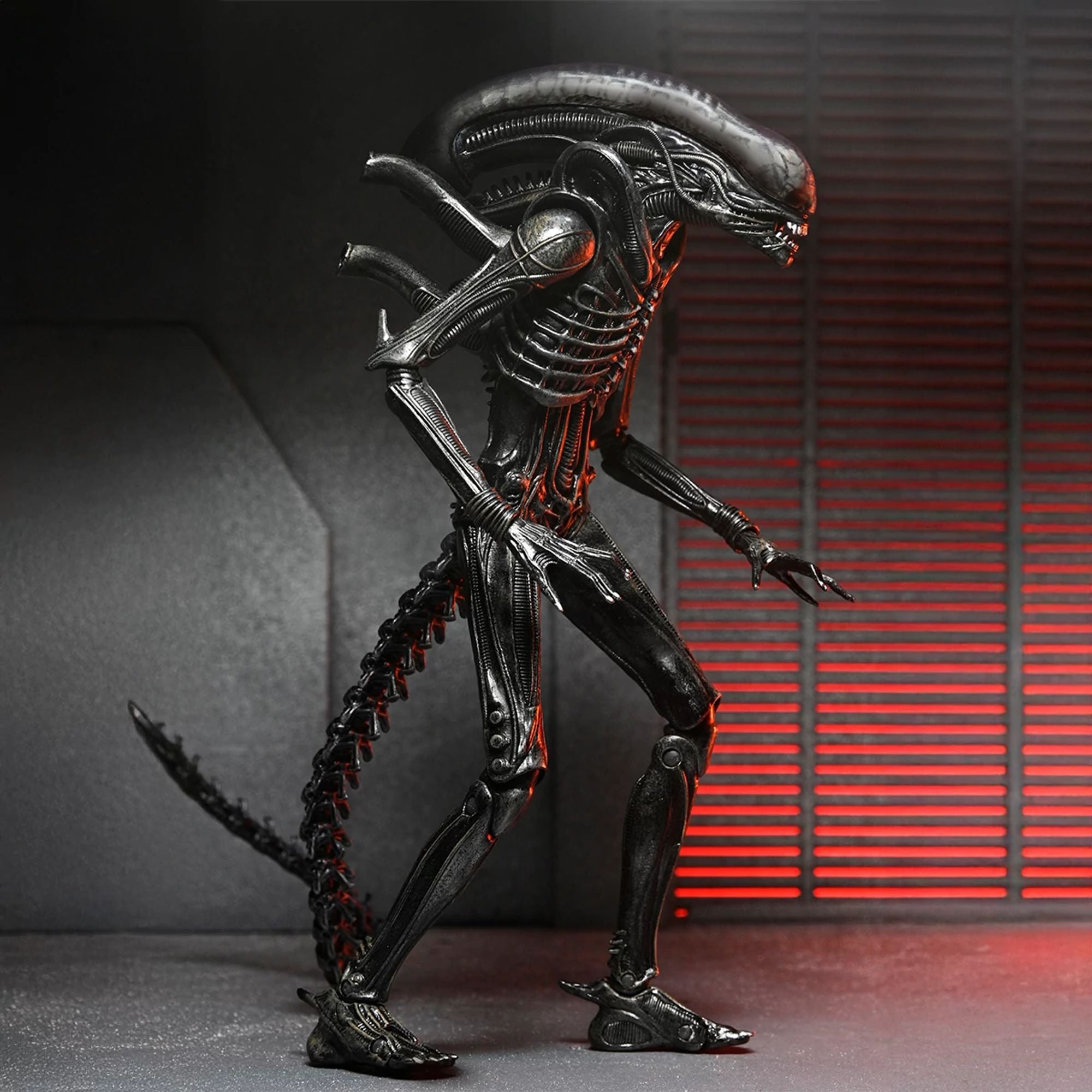 ALIEN: ROMULUS- 7" SCALE ACTION FIGURE - ULTIMATE XENOMORPH XX121