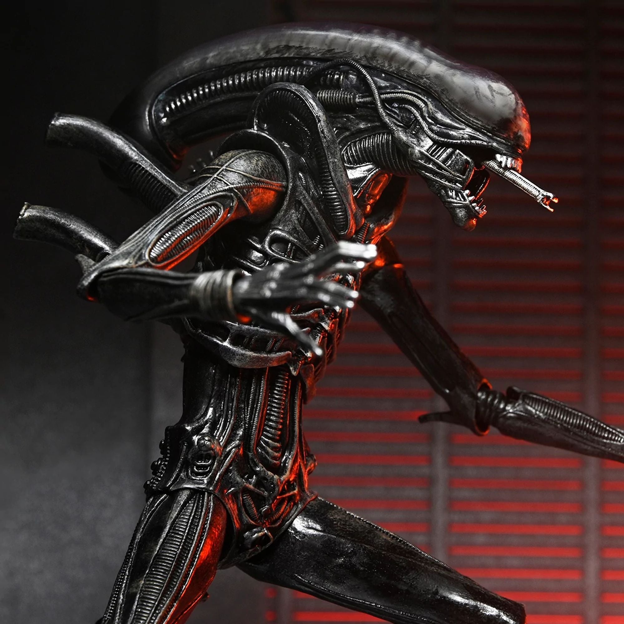 ALIEN: ROMULUS- 7" SCALE ACTION FIGURE - ULTIMATE XENOMORPH XX121