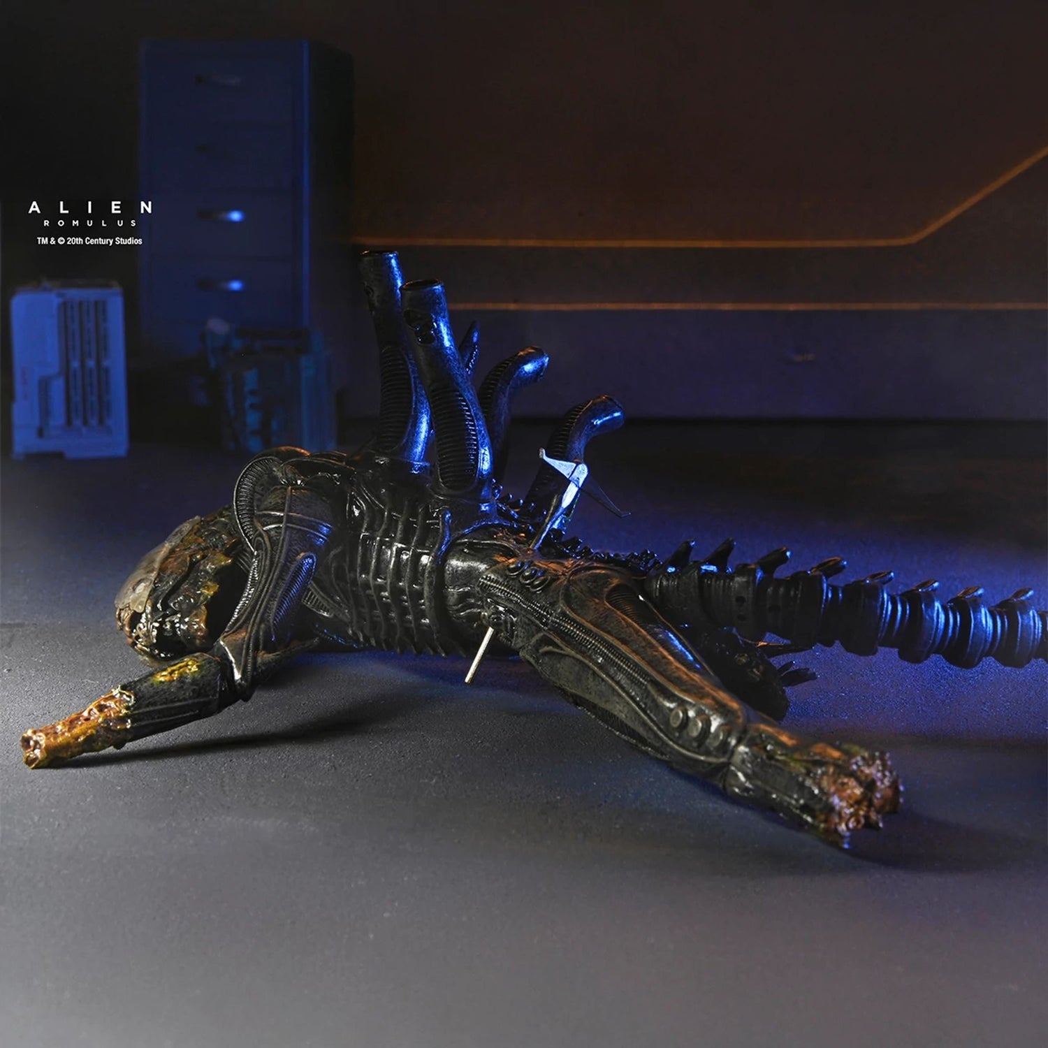 ALIEN: ROMULUS - 7" SCALE ACTION FIGURE - DELUXE SUSPENDED LAB XENOMORPH XX121