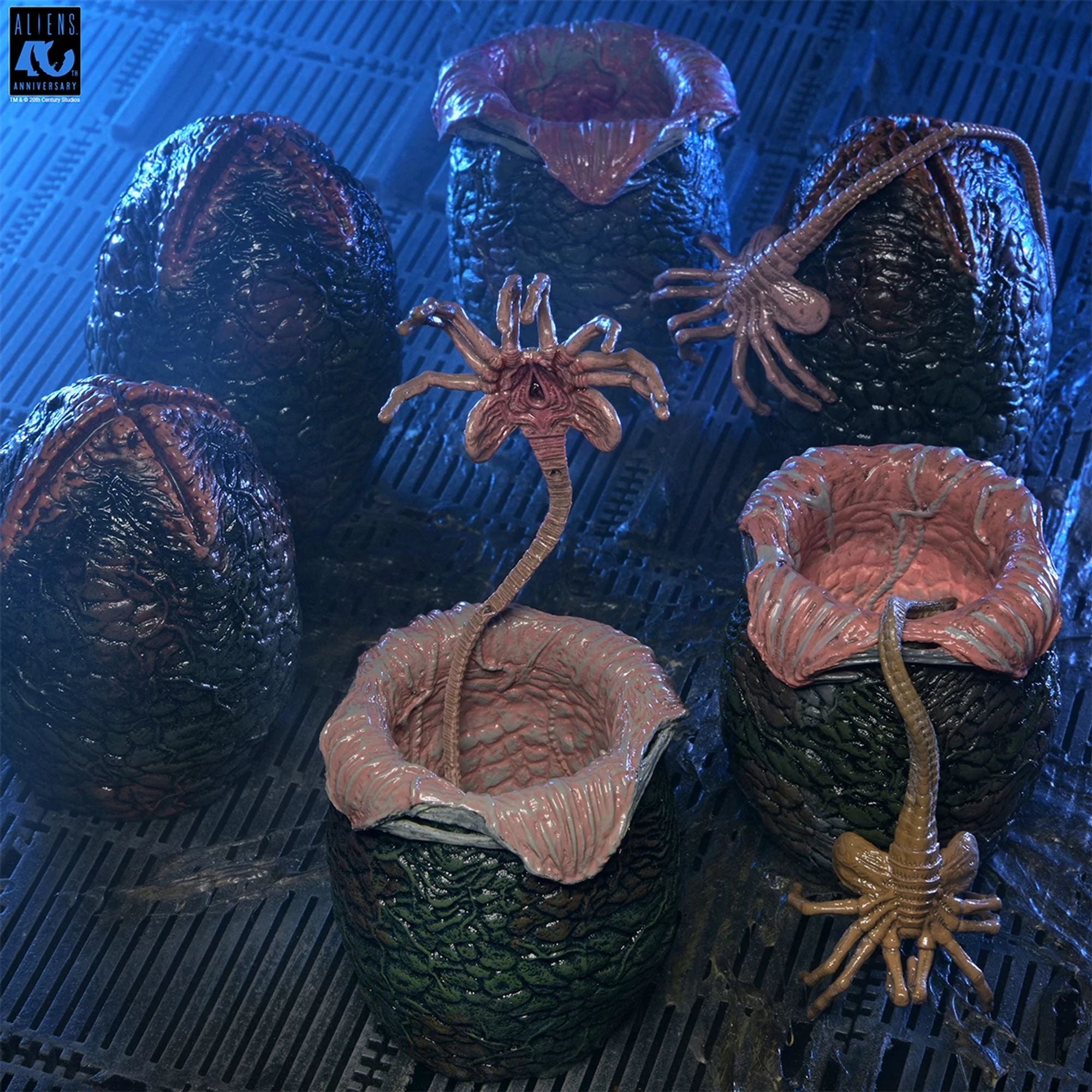 ALIENS - ACCESSORY PACK - 40TH ANNIVERSARY ALIEN EGGS 6-PACK CARTON