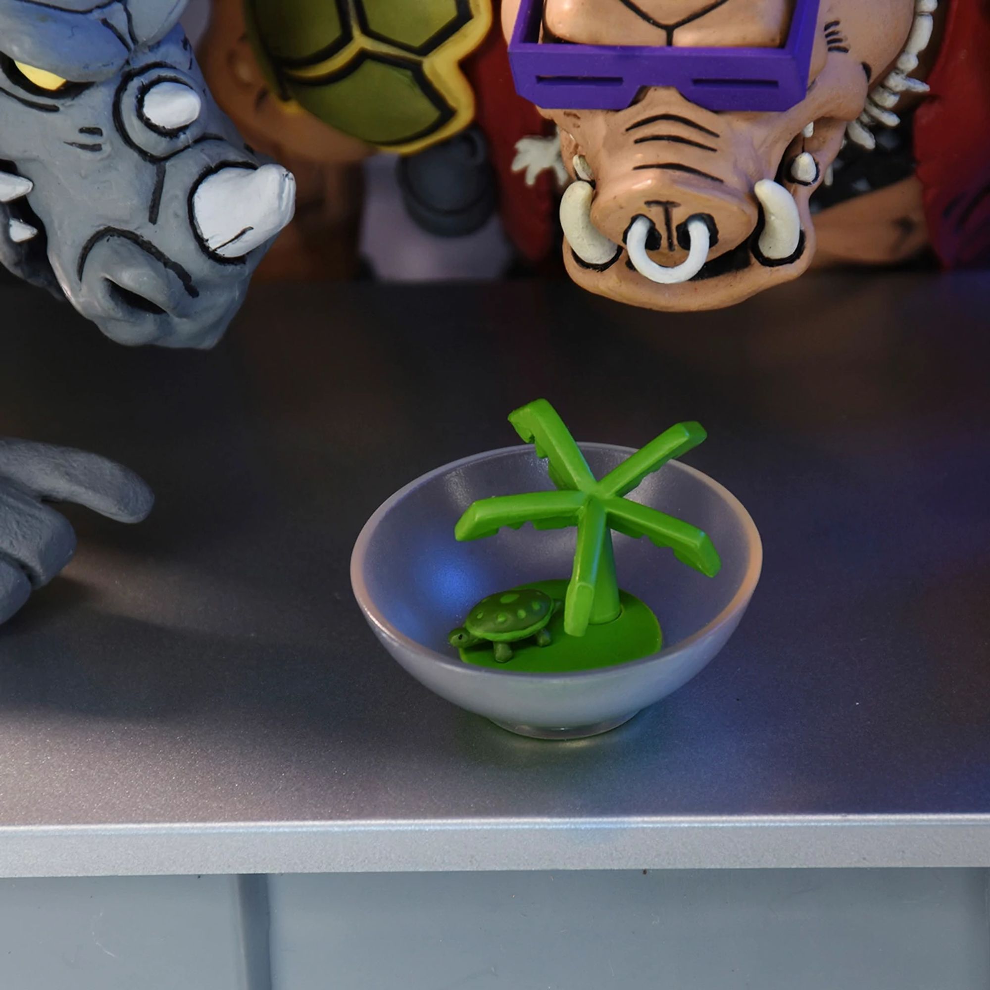 TEENAGE MUTANT NINJA TURTLES (CARTOON) - 7” SCALE ACTION FIGURE - ULTIMATE SLASH