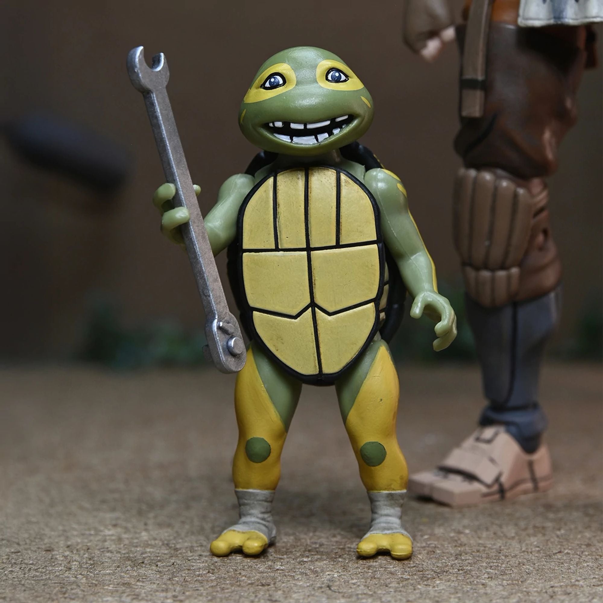 TEENAGE MUTANT NINJA TURTLES (THE LAST RONIN- THE LOST YEARS) - 7” SCALE ACTION FIGURE - GRAMMY APRIL
