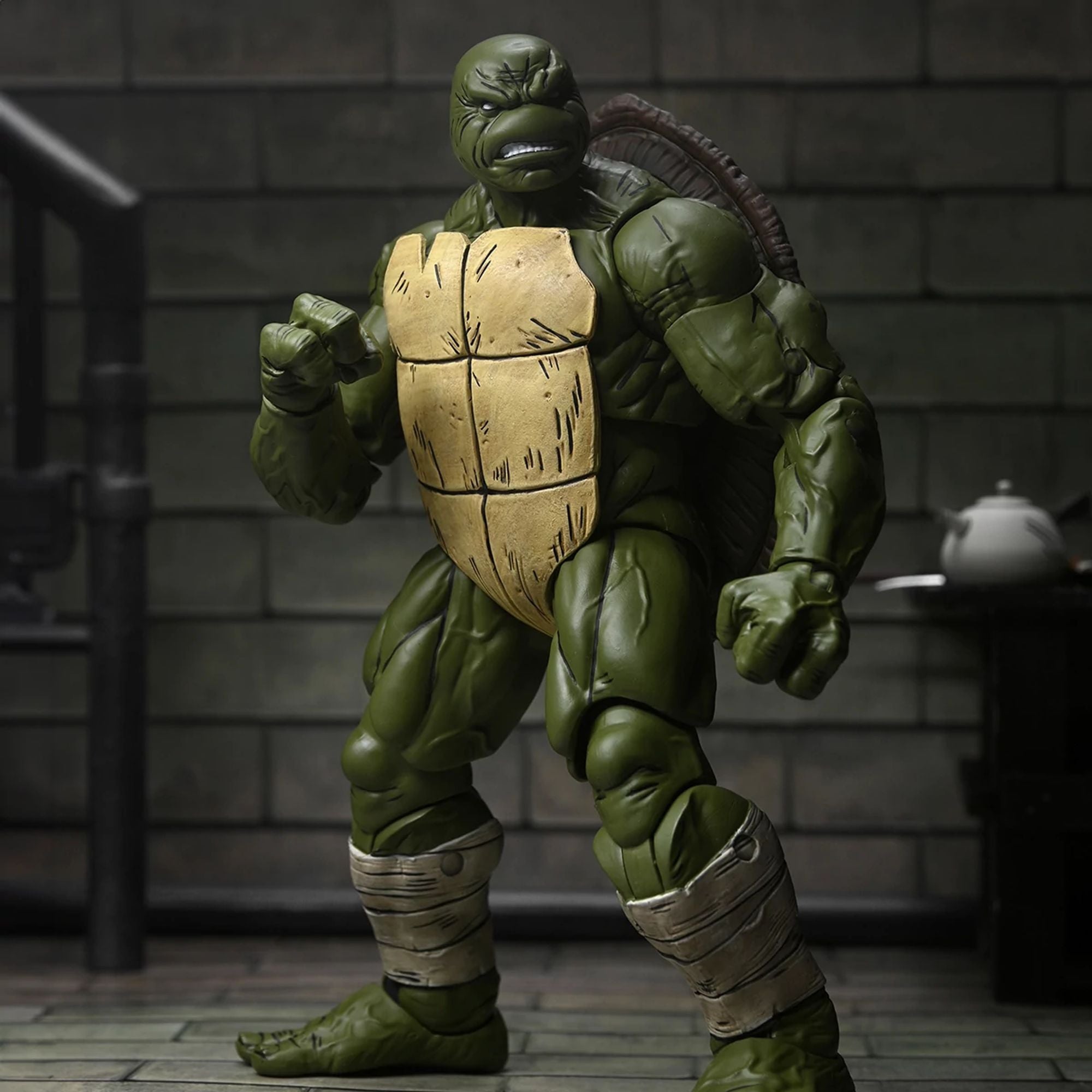 Teenage Mutant Ninja Turtles (The Last Ronin) - 7" Scale Action Figure - Battle Damaged Ronin