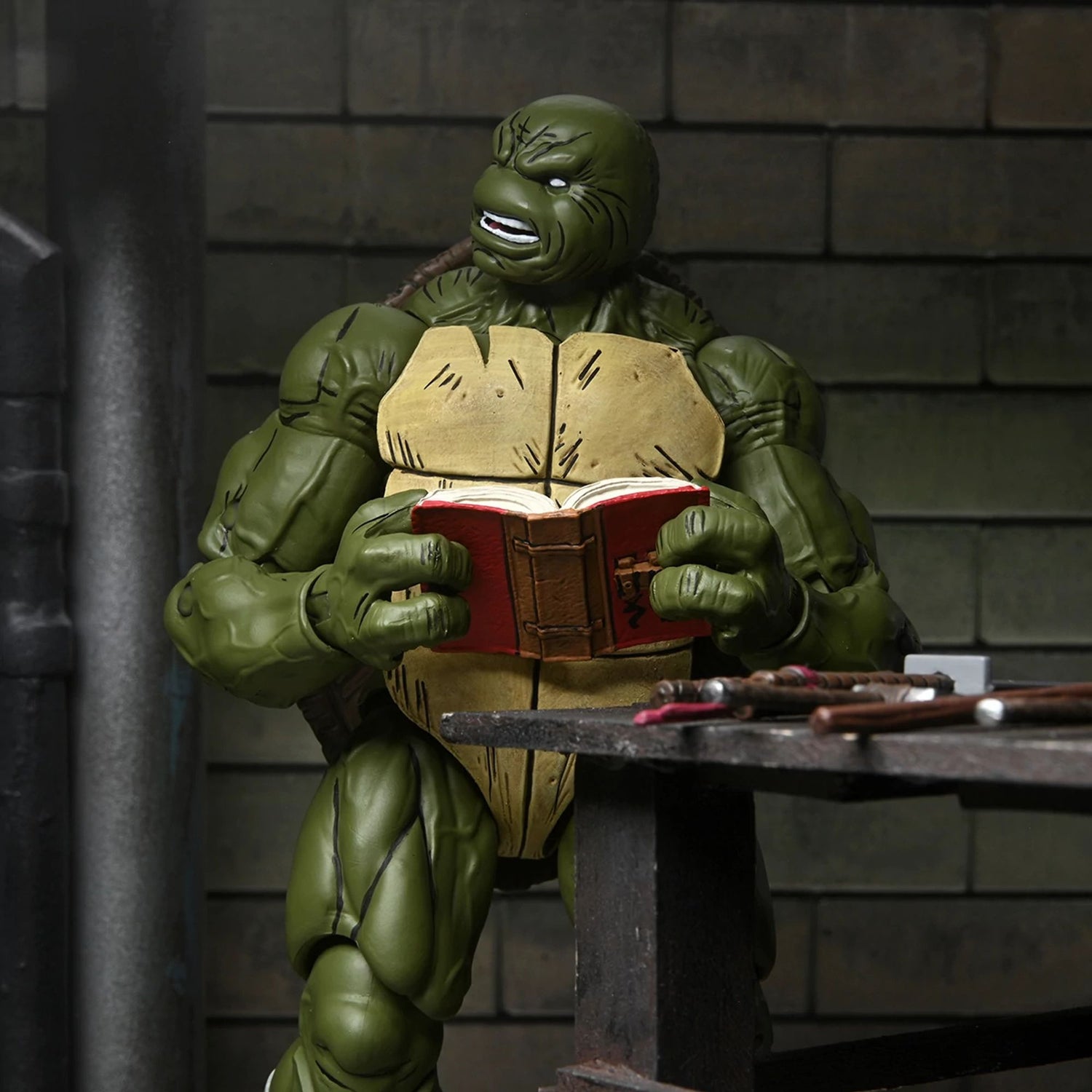 Teenage Mutant Ninja Turtles (The Last Ronin) - 7" Scale Action Figure - Battle Damaged Ronin