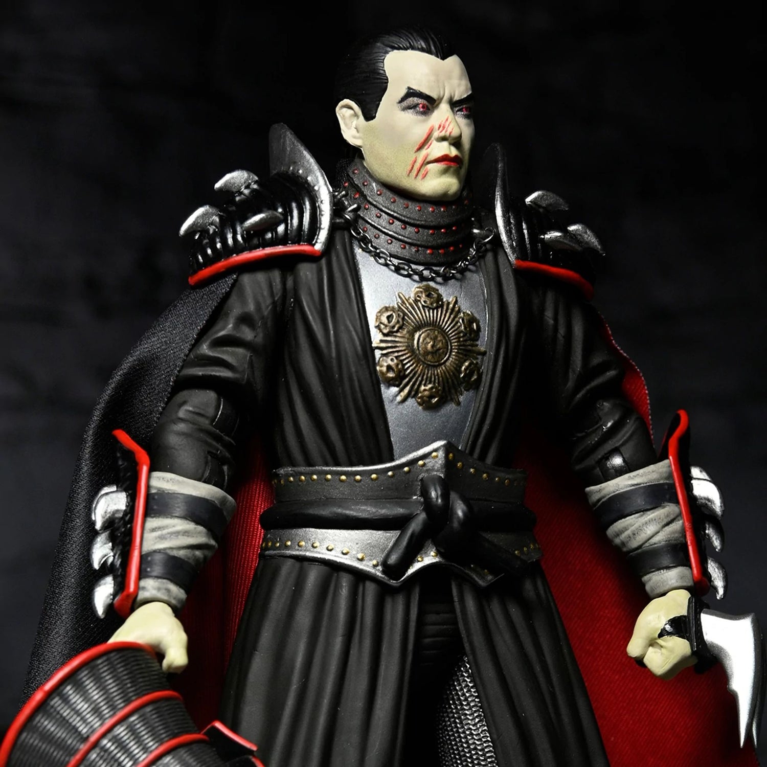TEENAGE MUTANT NINJA TURTLES X UNIVERSAL MONSTERS - 7” SCALE ACTION FIGURE - SHREDDER AS DRACULA