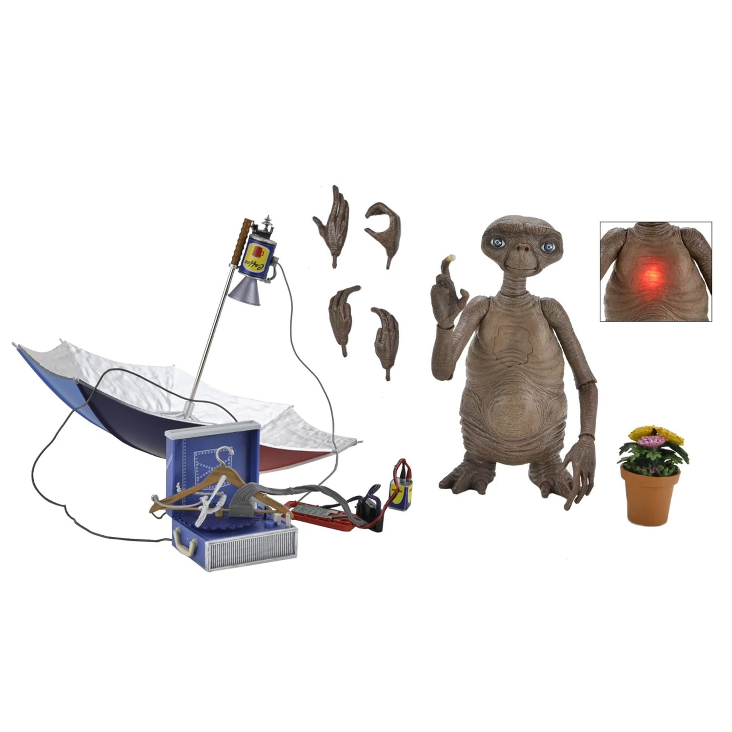 ET 40TH ANNIVERSARY - 7" SCALE ACTION FIGURE - ULTIMATE DELUXE AND W LED CHEST