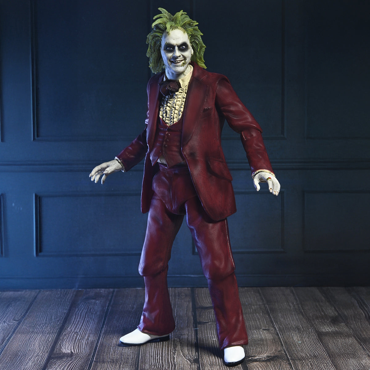 BEETLEJUICE BEETLEJUICE - 7" SCALE ACTION FIGURE - ULTIMATE "RED TUXEDO" BEETLEJUICE