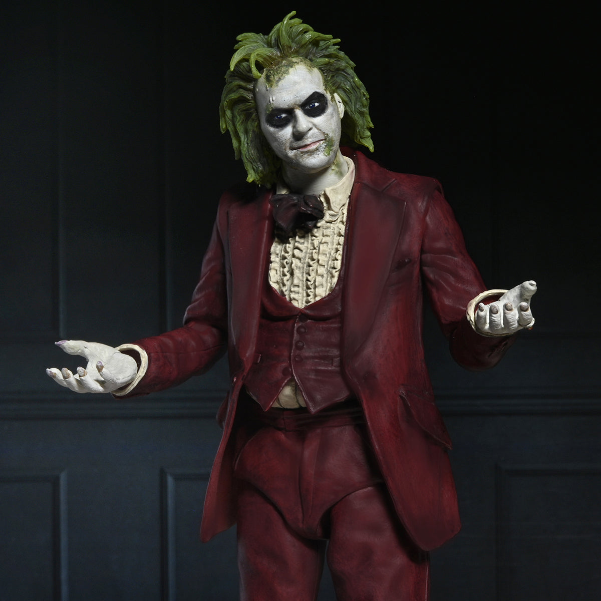 BEETLEJUICE BEETLEJUICE - 7" SCALE ACTION FIGURE - ULTIMATE "RED TUXEDO" BEETLEJUICE