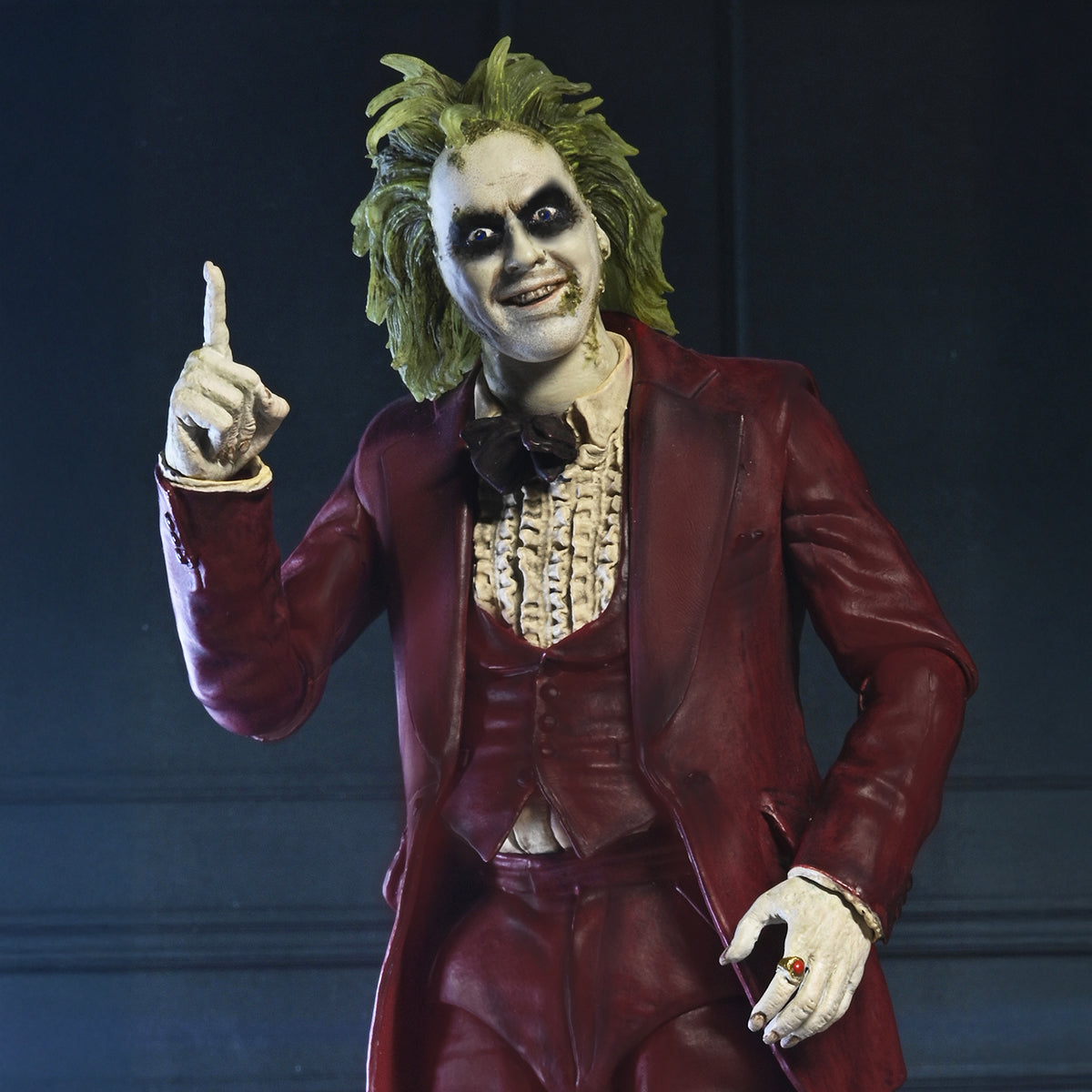 BEETLEJUICE BEETLEJUICE - 7" SCALE ACTION FIGURE - ULTIMATE "RED TUXEDO" BEETLEJUICE