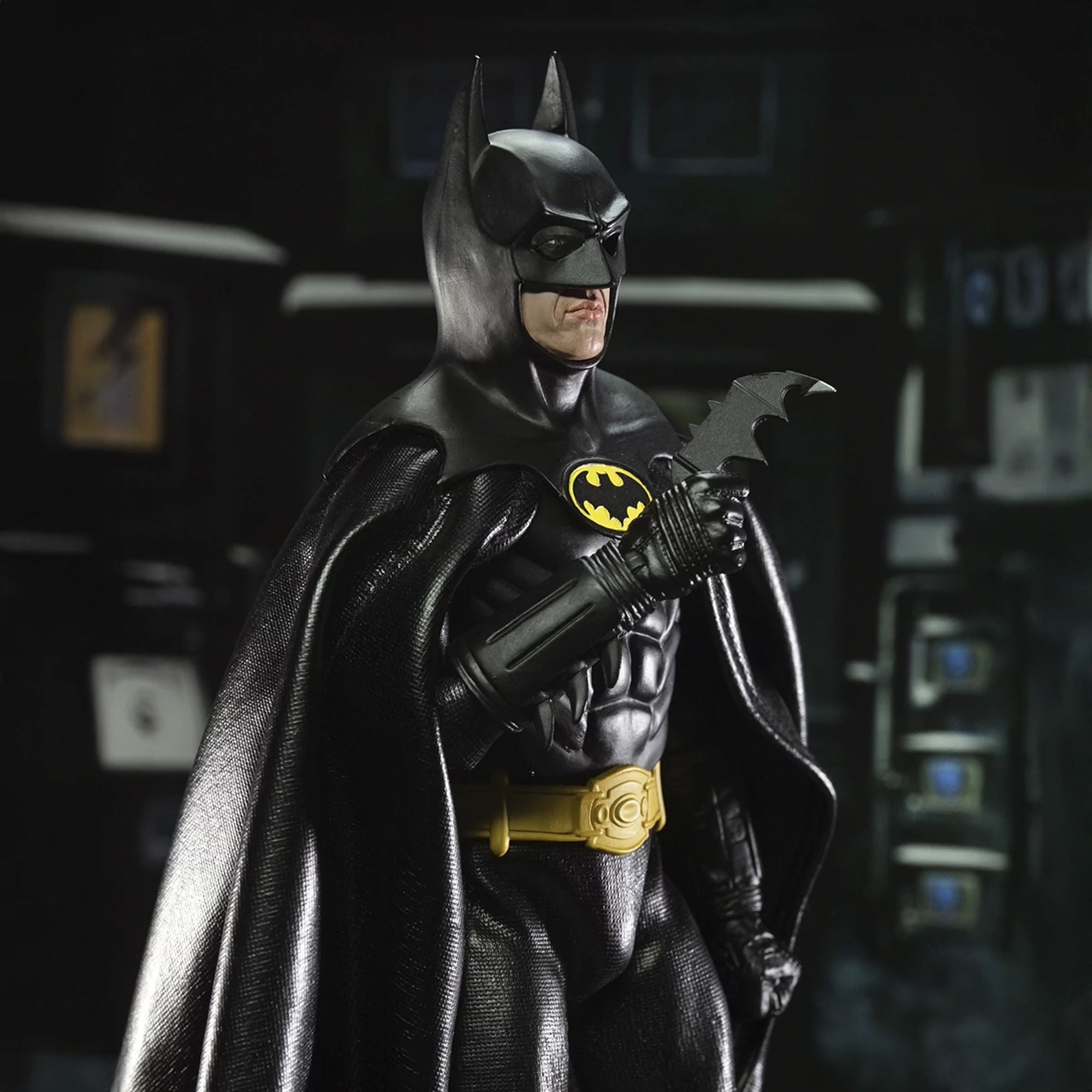 BATMAN (1989 FILM) - 8” CLOTHED ACTION FIGURE - BATMAN