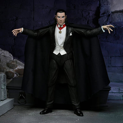 UNIVERSAL MONSTERS - 7&quot; ACTION FIG - ULTIMATE DRACULA (TRANSYLVANIA)