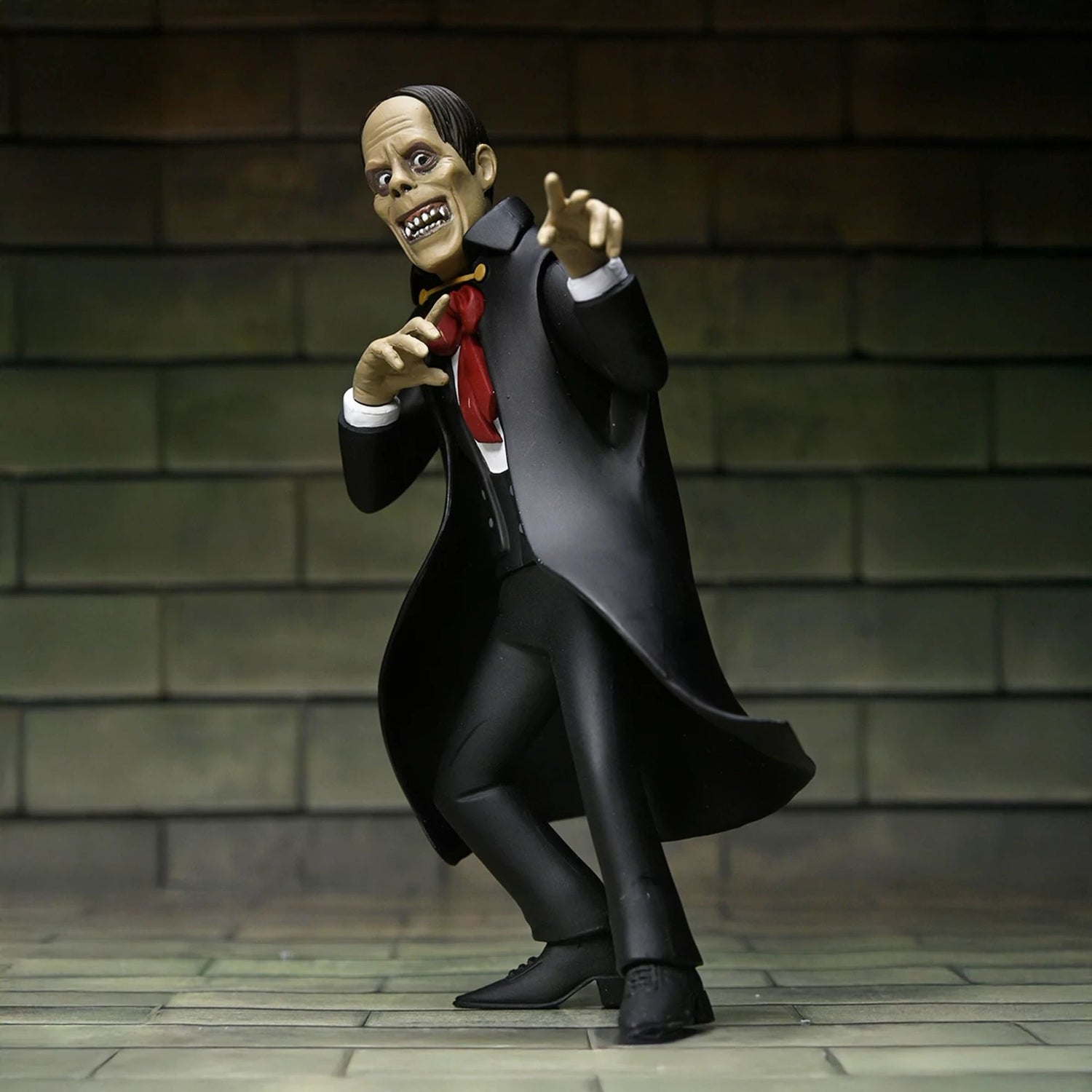 PHANTOM OF THE OPERA (1925) 6” SCALE ACTION FIGURE - TOONY TERRORS PHANTOM OF THE OPERA