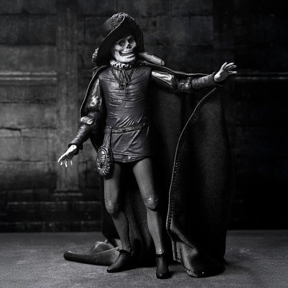 PHANTOM OF THE OPERA (1925) - 7” SCALE ACTION FIGURE - ULTIMATE MASQUE OF THE RED DEATH (B&amp;W)