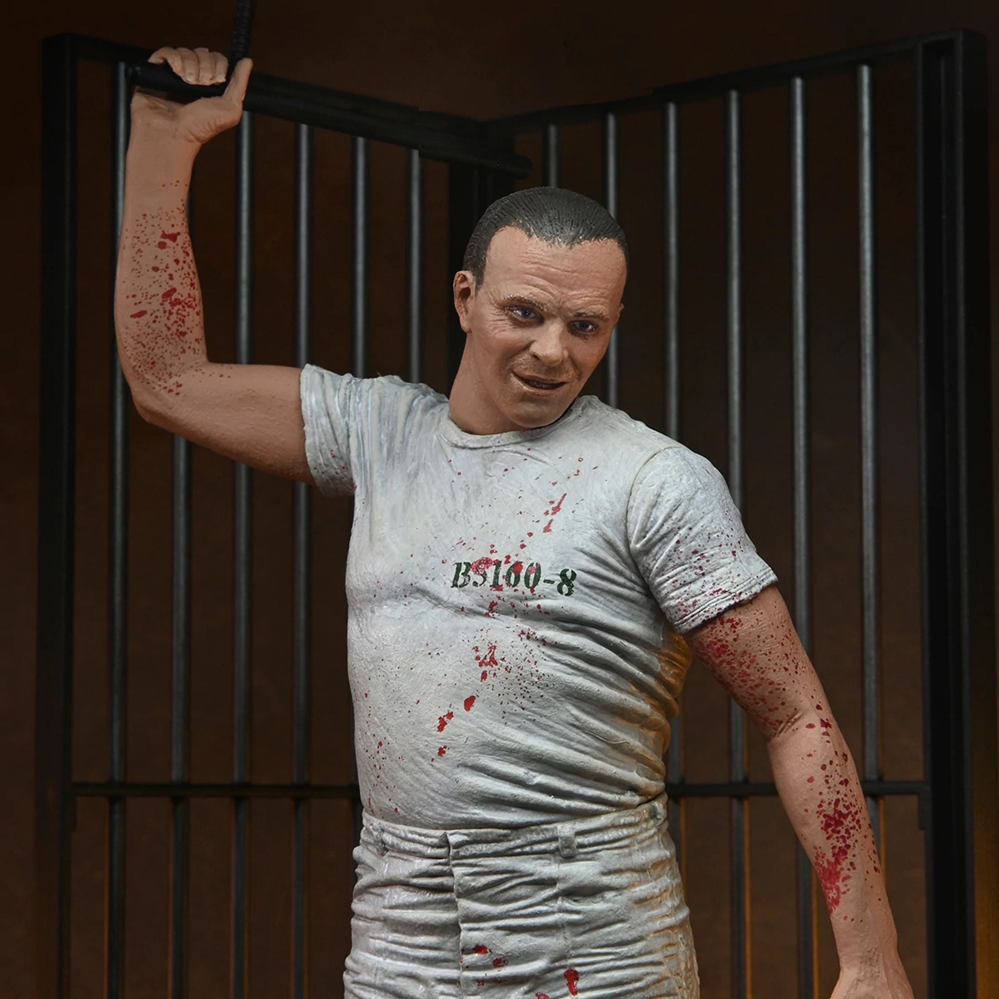 SILENCE OF THE LAMBS - 7&quot; SCALE ACTION FIGURE - DR. HANNIBAL LECTER (PRISON ESCAPE)