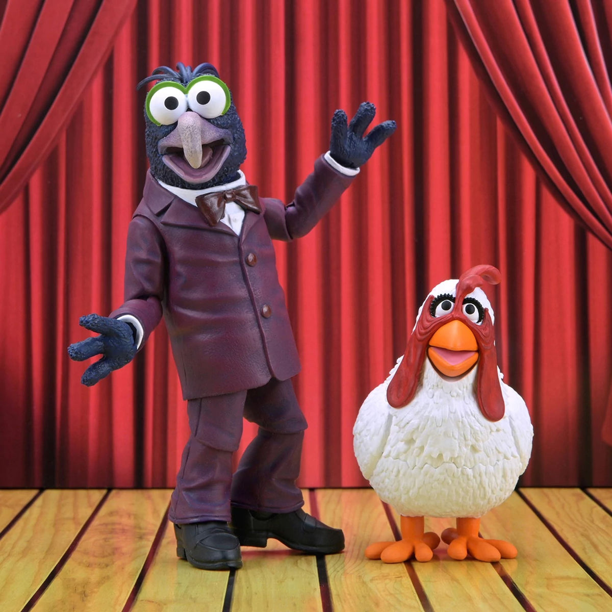 THE MUPPETS - 7 INCH SCALE ACTION FIGURE - ULTIMATE GONZO WITH CAMILLA