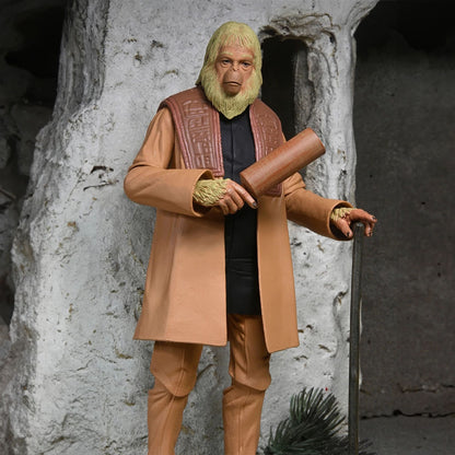 PLANET OF THE APES – 7” SCALE ACTION FIGURE – Dr. Zaius Legacy Series