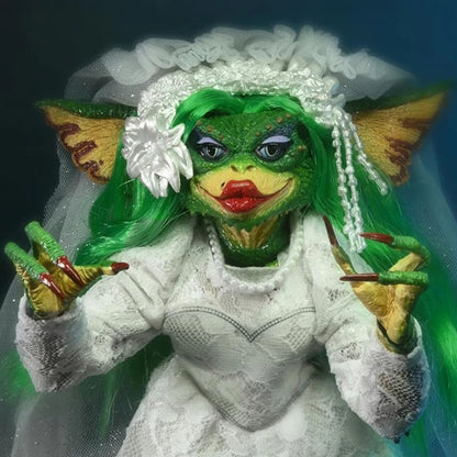 GREMLINS 2 - THE NEW BATCH- 7” SCALE ACTION FIGURE - ULTIMATE GRETA (WEDDING)