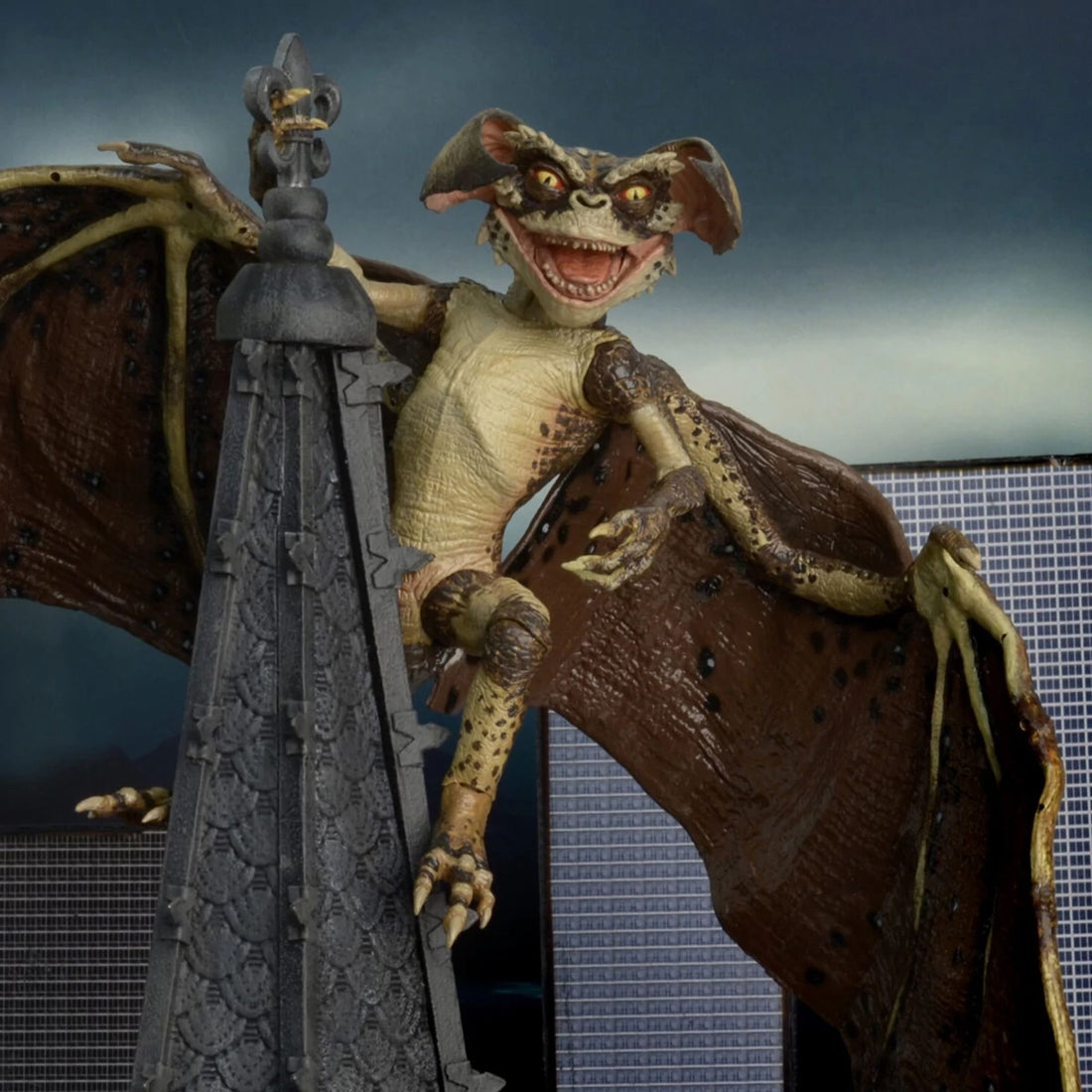 GREMLINS 2 – DELUXE BOXED ACTION FIGURE - BAT GREMLIN