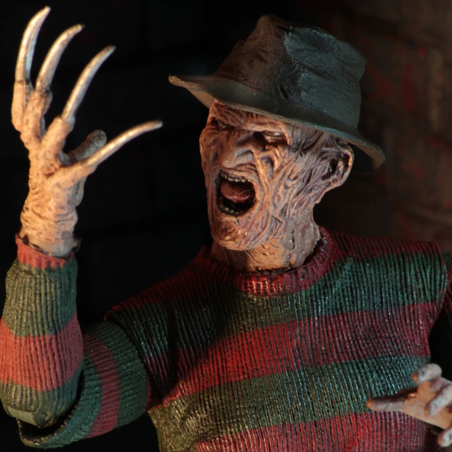 NIGHTMARE ON ELM STREET - 7” ACTION FIGURE - ULTIMATE PART 2 FREDDY