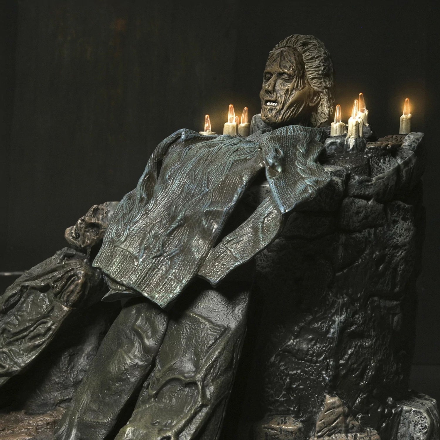 FRIDAY THE 13TH THE GAME - DIORAMA - PAMELA SHRINE