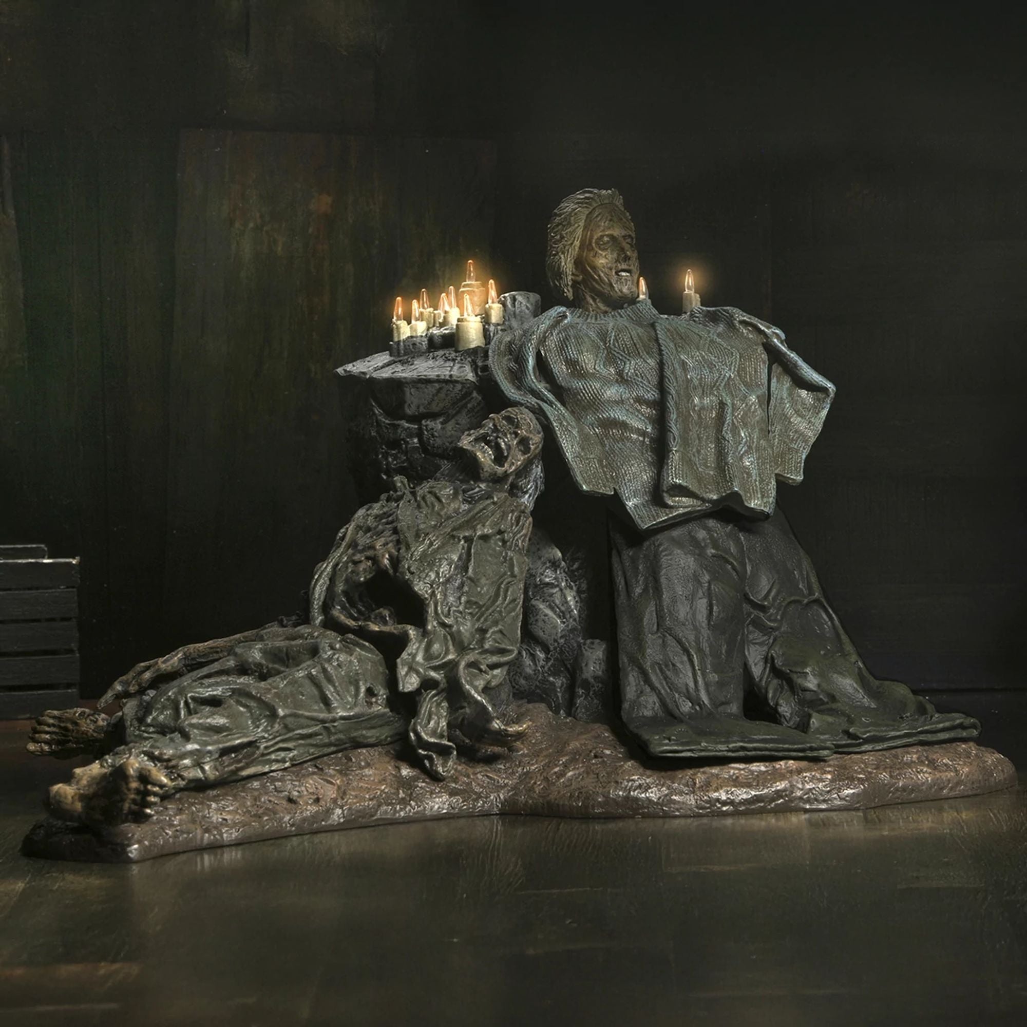 FRIDAY THE 13TH THE GAME - DIORAMA - PAMELA SHRINE