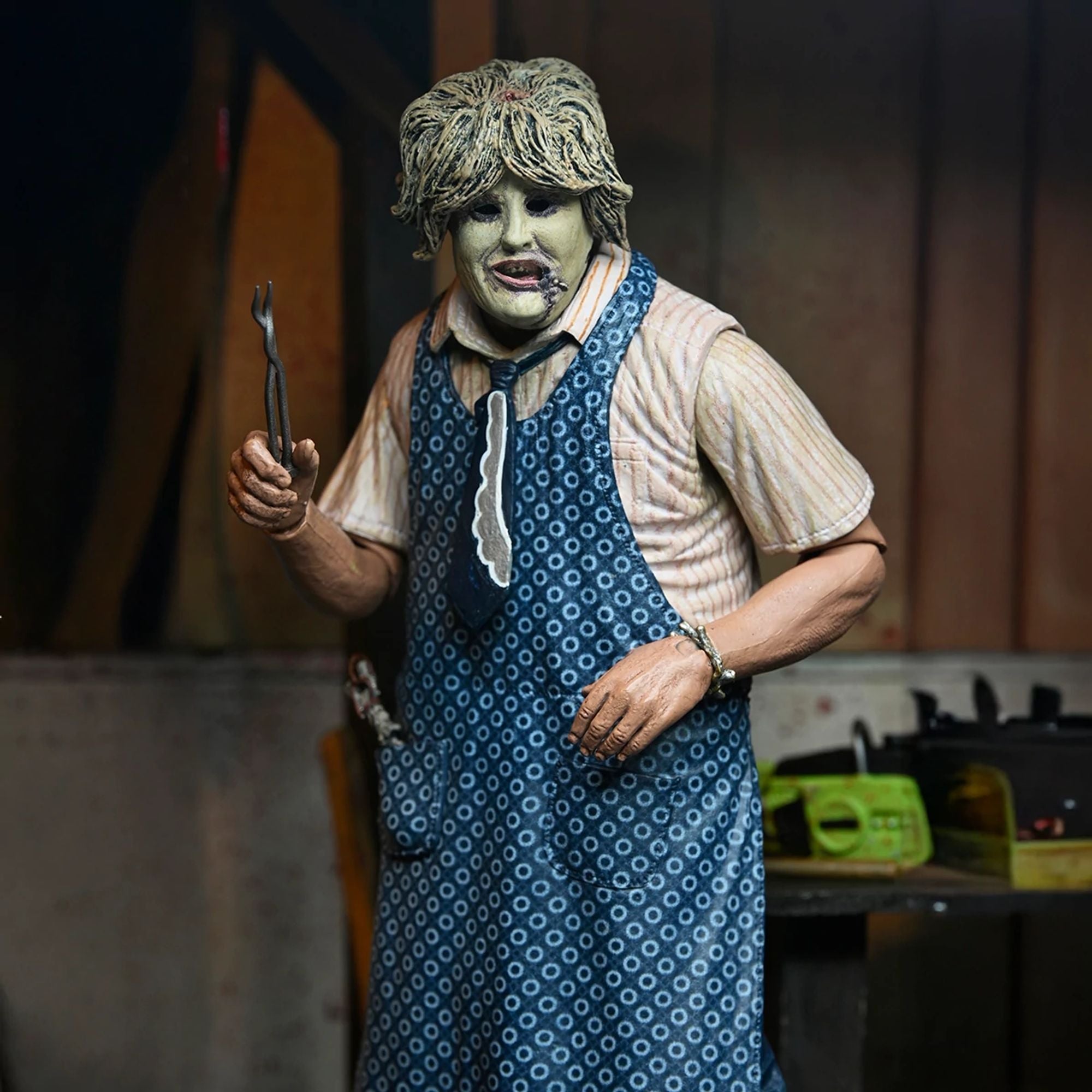 TEXAS CHAINSAW MASSACRE - 7&quot; SCALE ACTION FIGURE - 50TH ANNIVERSARY ULTIMATE LEATHERFACE