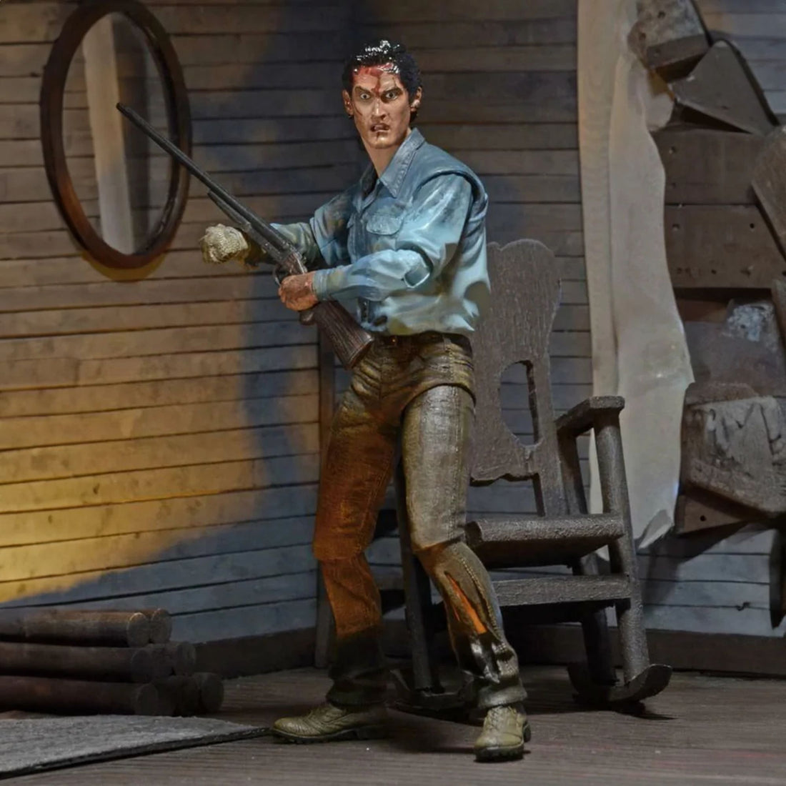 EVIL DEAD 2 - 7" SCALE ACTION FIGURE - ULTIMATE ASH