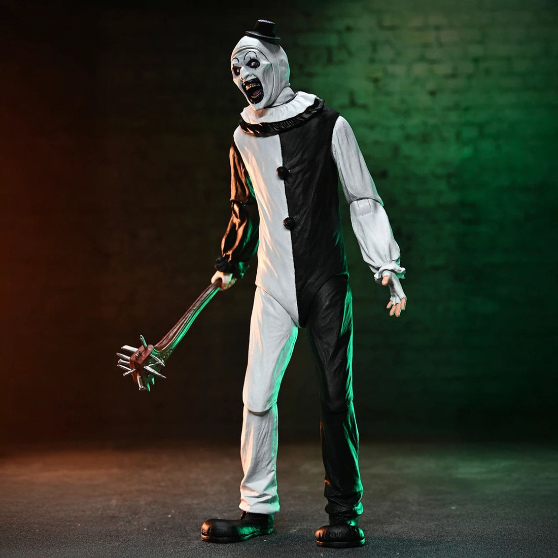 TERRIFIER 2 - 7" SCALE ACTION FIGURE - ULTIMATE ART THE CLOWN &amp; LITTLE PALE GIRL 2 PACK