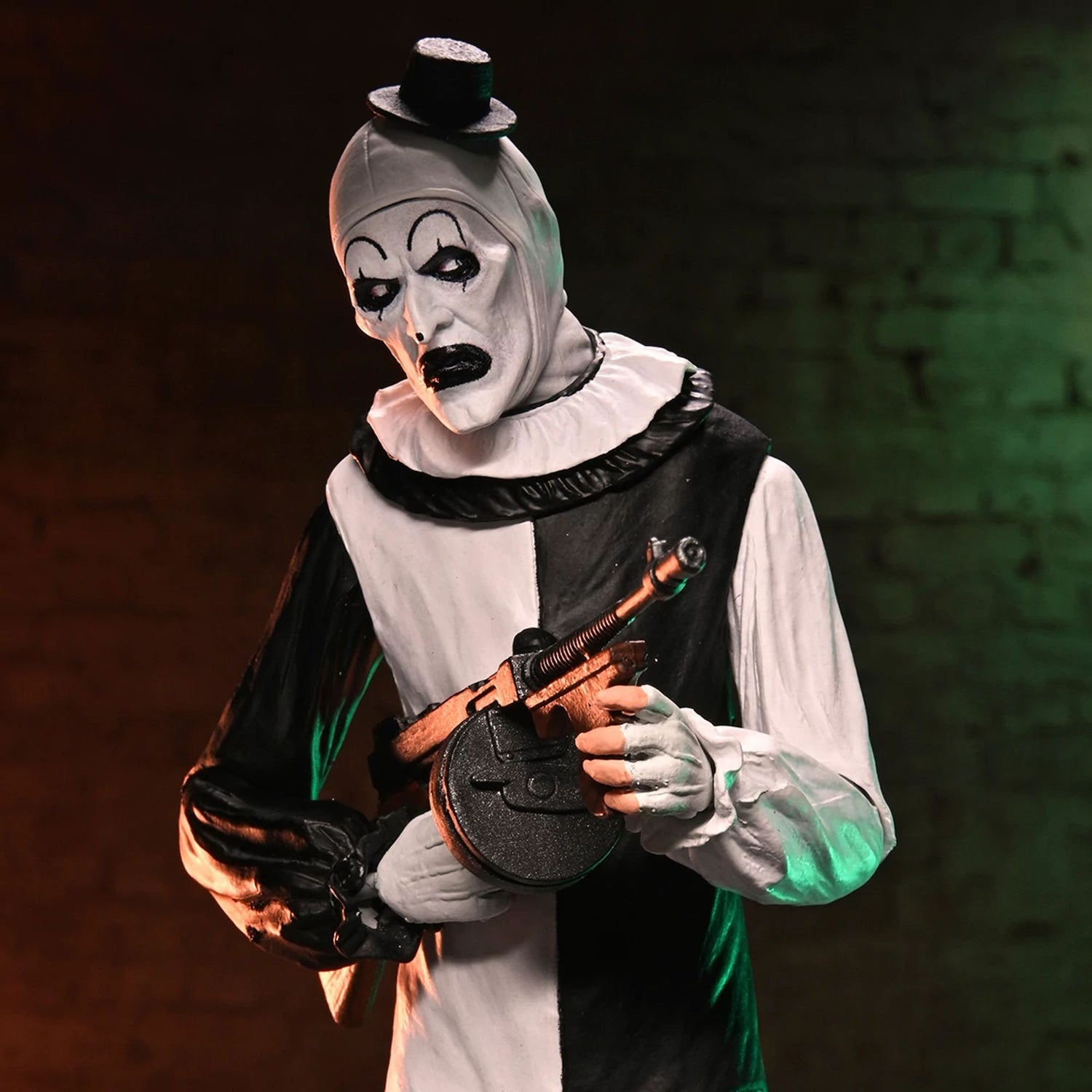 TERRIFIER 2 - 7" SCALE ACTION FIGURE - ULTIMATE ART THE CLOWN &amp; LITTLE PALE GIRL 2 PACK