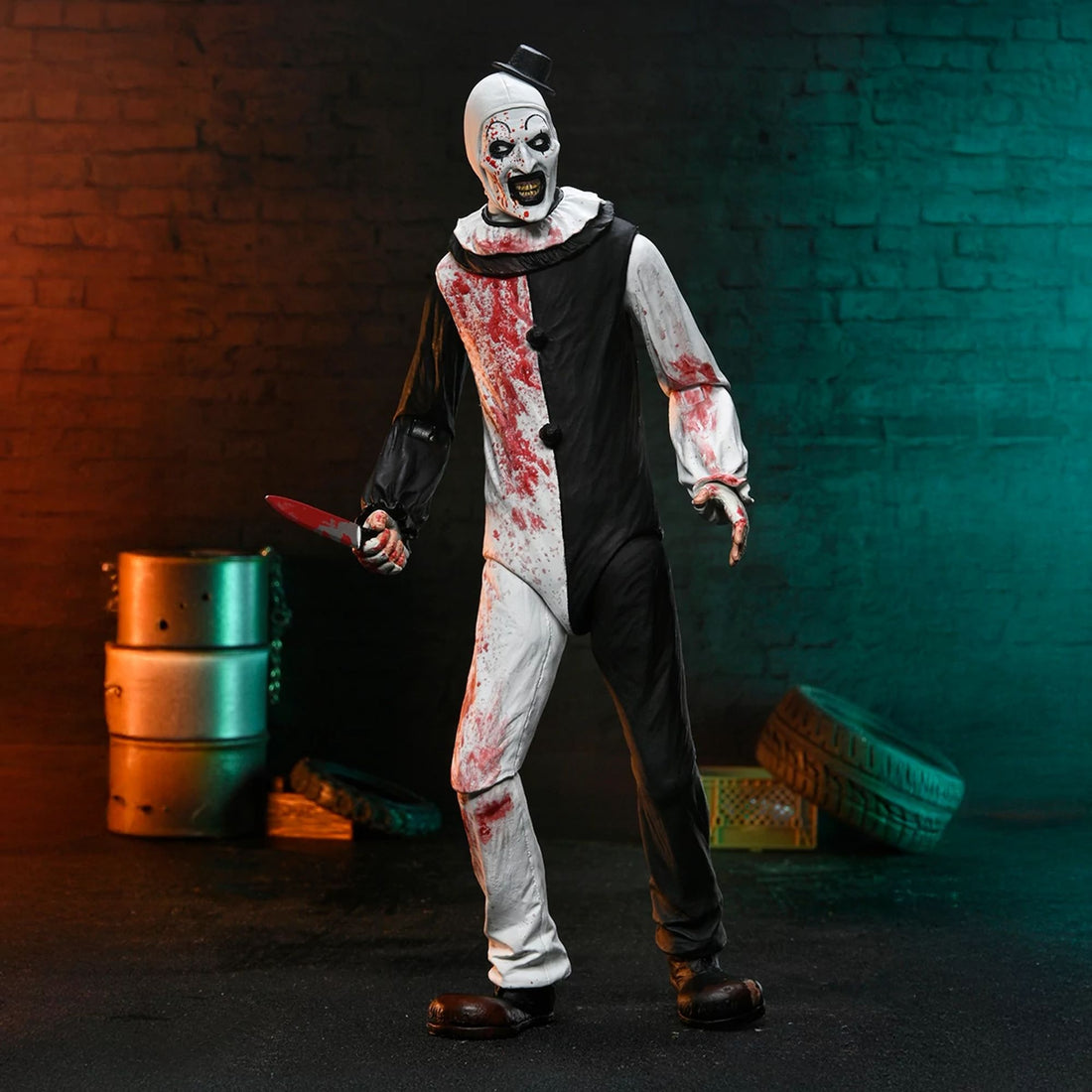 TERRIFIER 2 - 7" SCALE ACTION FIGURE - ULTIMATE ART THE CLOWN (BLOOD SPLATTERED)