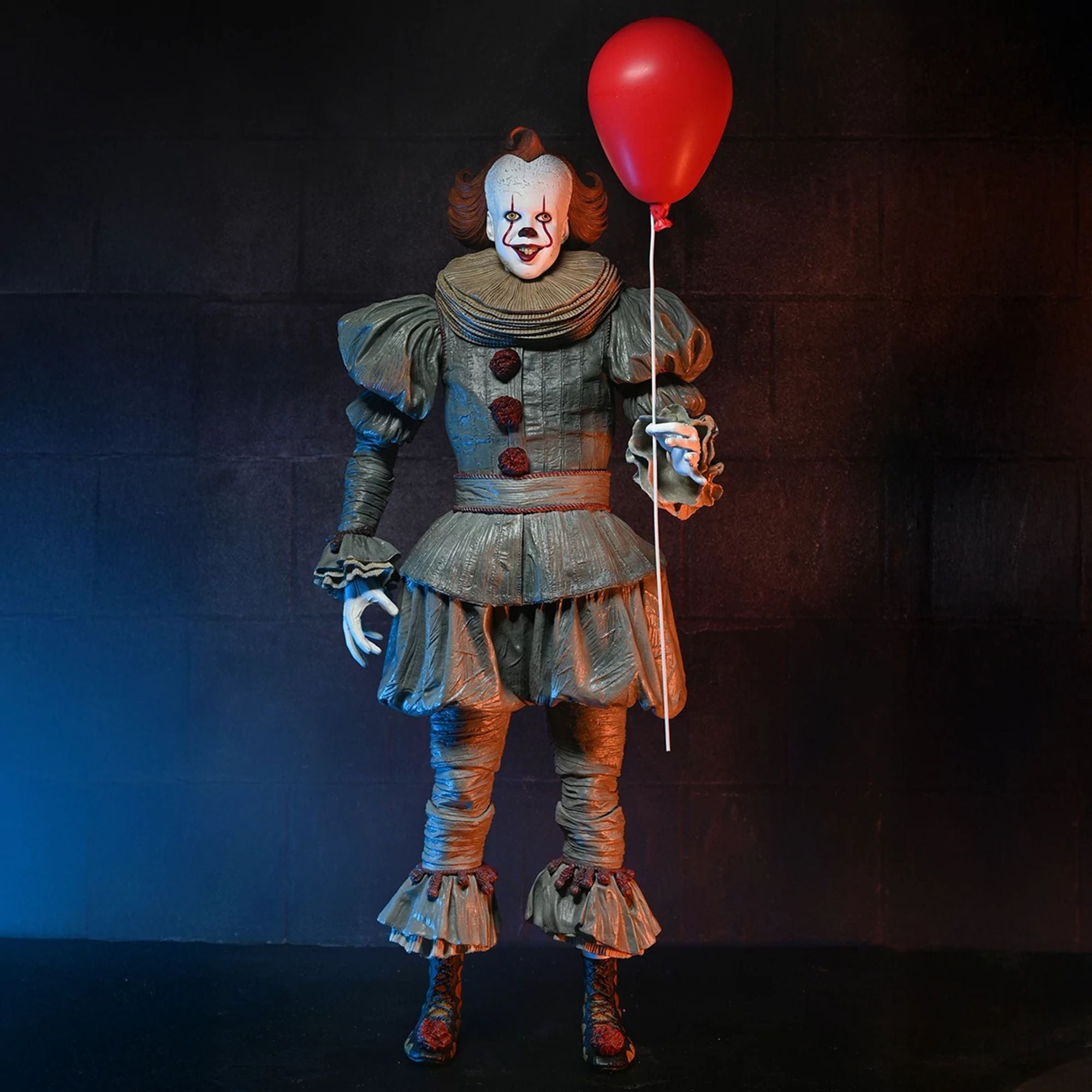 WELCOME TO DERRY - 1/4 SCALE FIGURE – PENNYWISE