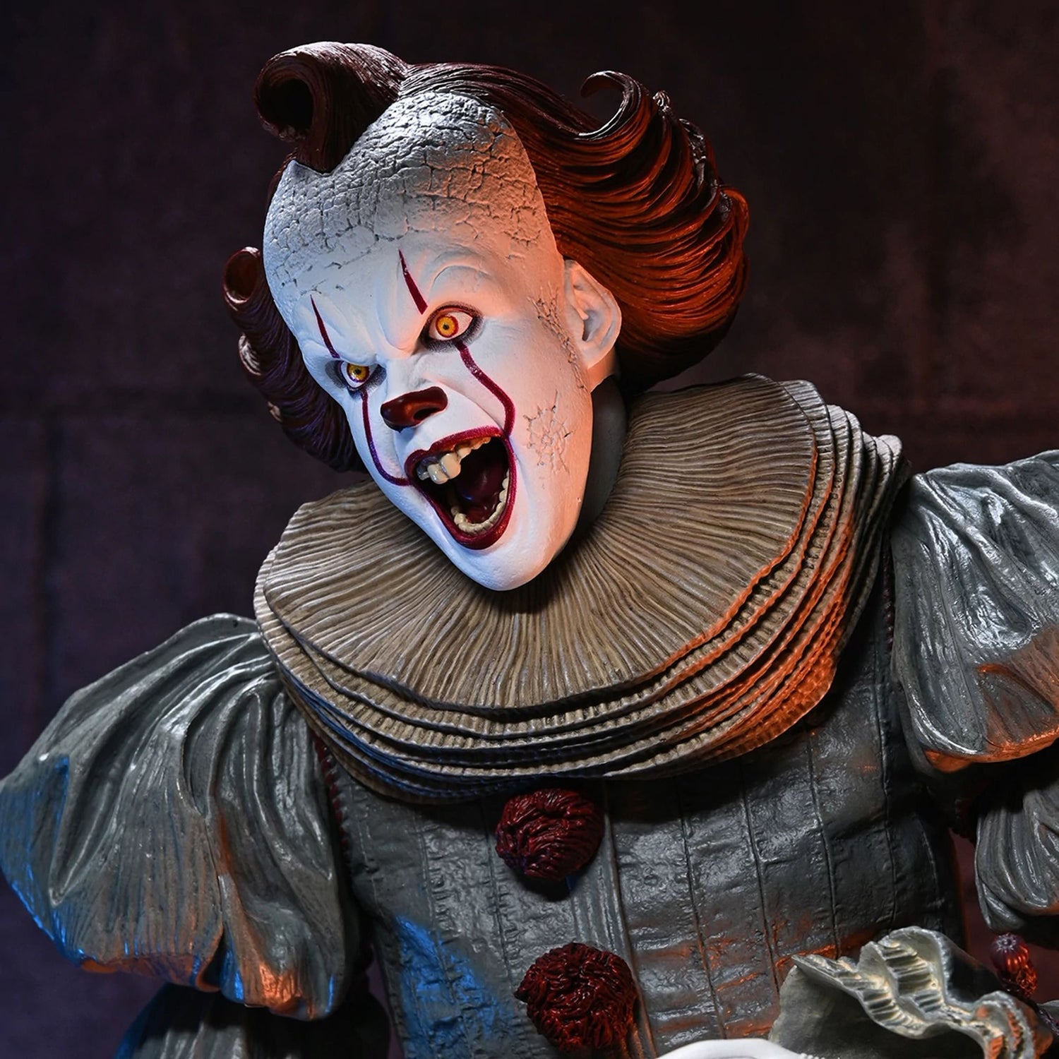 WELCOME TO DERRY - 1/4 SCALE FIGURE – PENNYWISE