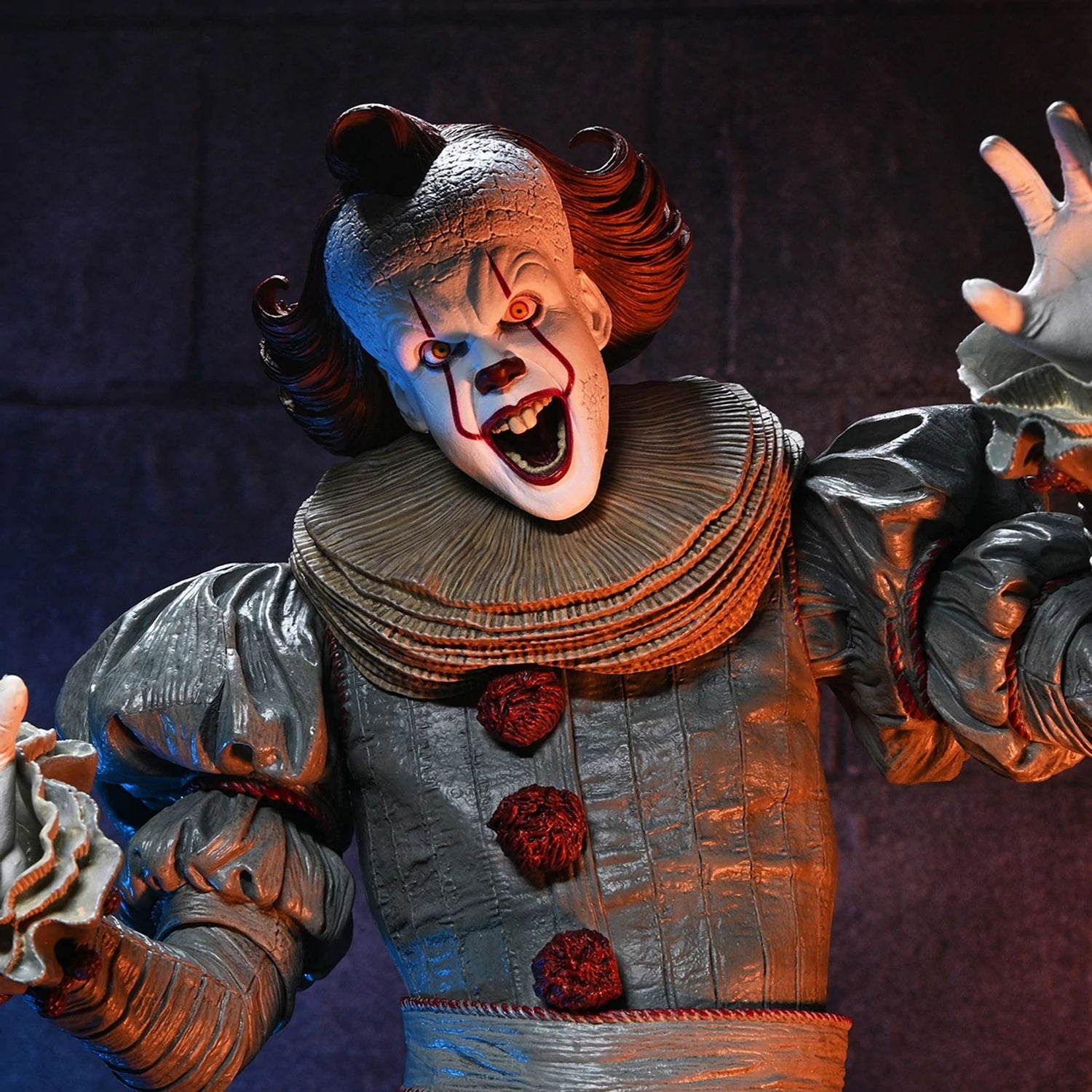 WELCOME TO DERRY - 1/4 SCALE FIGURE – PENNYWISE