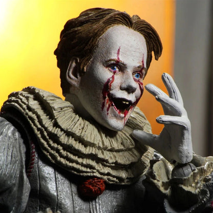 IT CHAPTER 2 - 7&quot; SCALE ACTION FIGURE - ULTIMATE PENNYWISE (2019 MOVIE)