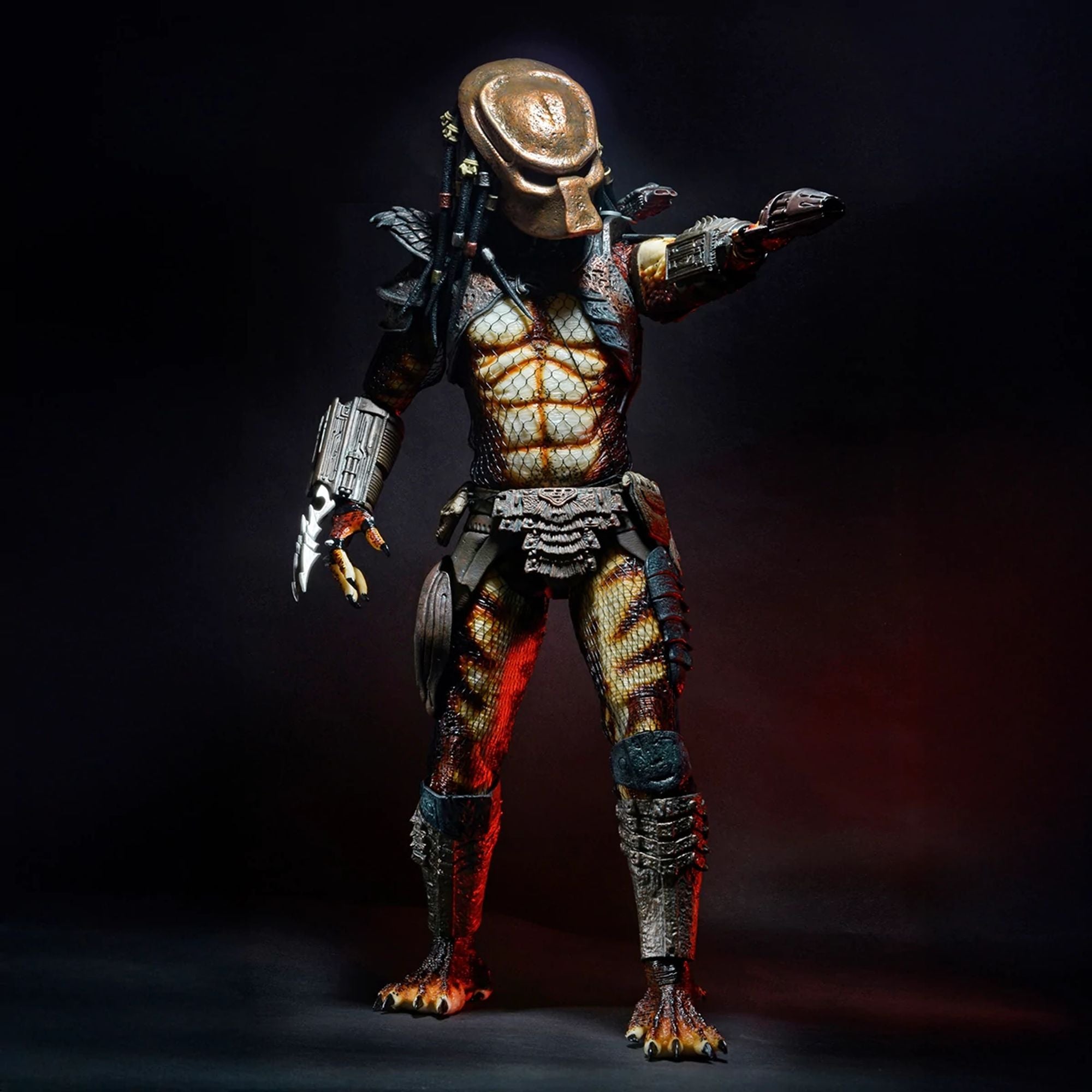 PREDATOR - ¼ SCALE FIGURE - CITY HUNTER PREDATOR WITH LED LIGHTS