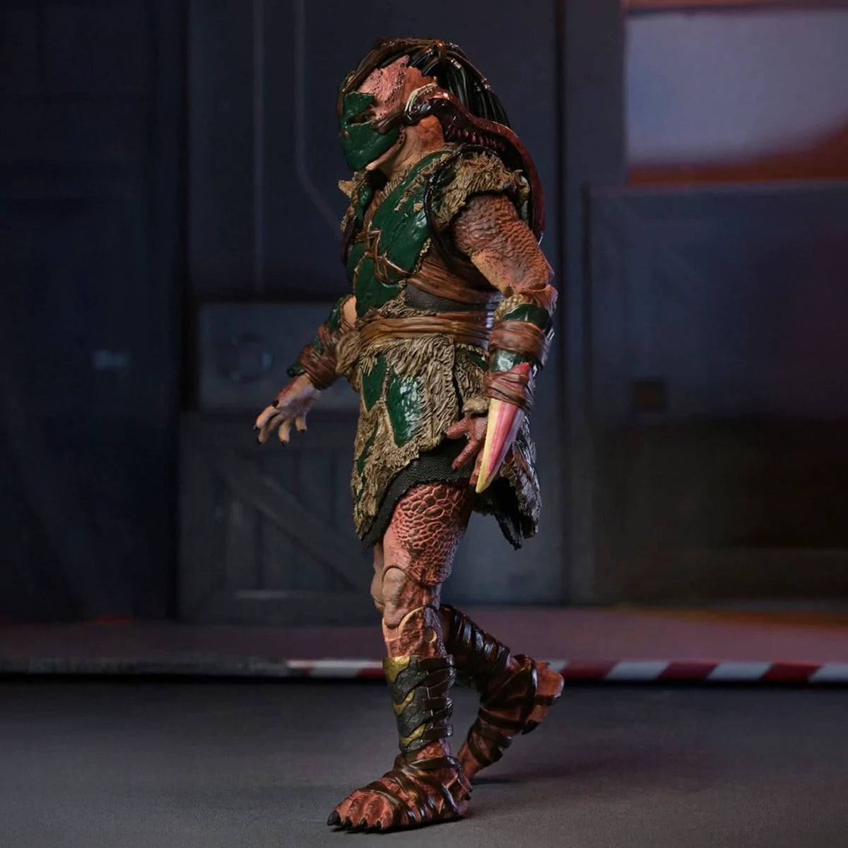 PREDATOR BADLANDS - 7" SCALE ACTION FIGURE - ULTIMATE DEK (BONE BISON ARMOR)