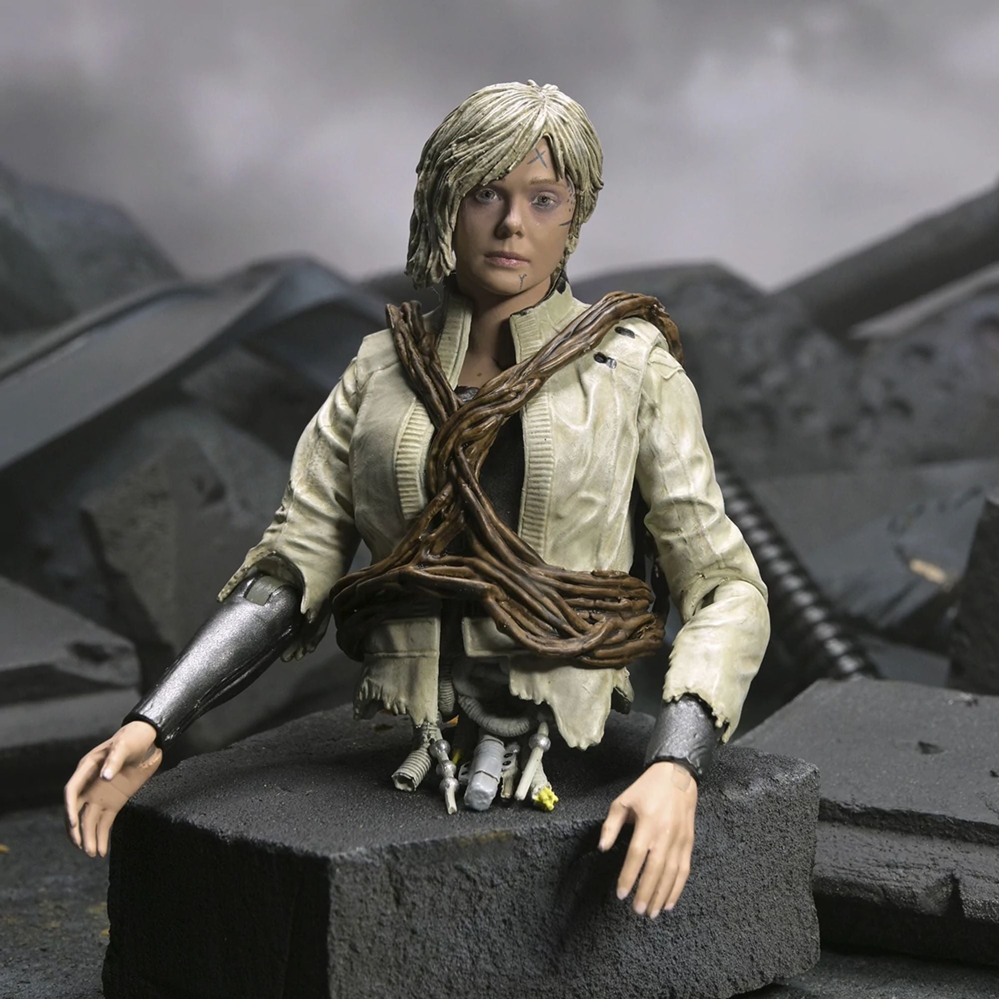 PREDATOR BADLANDS - 7" SCALE ACTION FIGURE - ULTIMATE THIA &amp; BUD