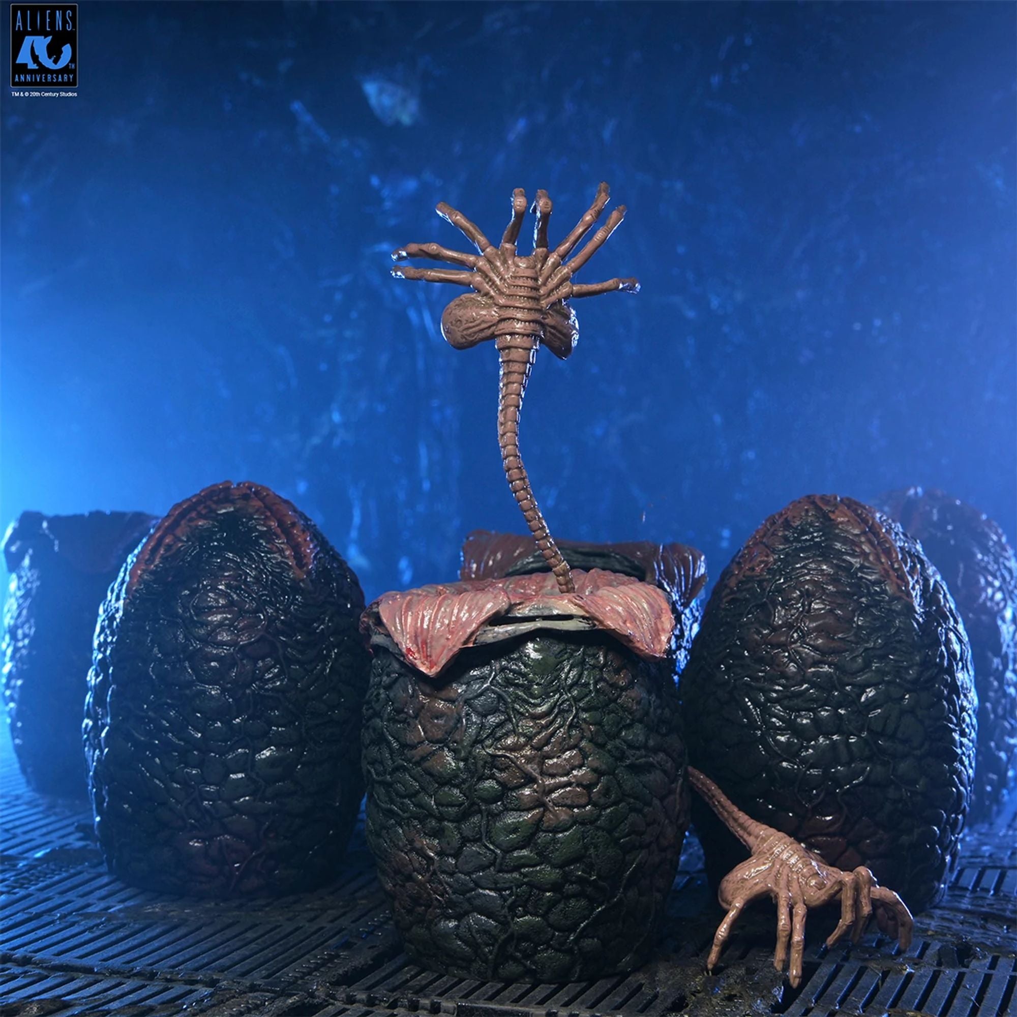 ALIENS - ACCESSORY PACK - 40TH ANNIVERSARY ALIEN EGGS 6-PACK CARTON