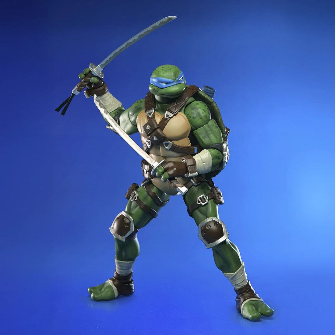 FORTNITE/TEENAGE MUTANT NINJA TURTLES - 7” SCALE ACTION FIGURE – LEONARDO