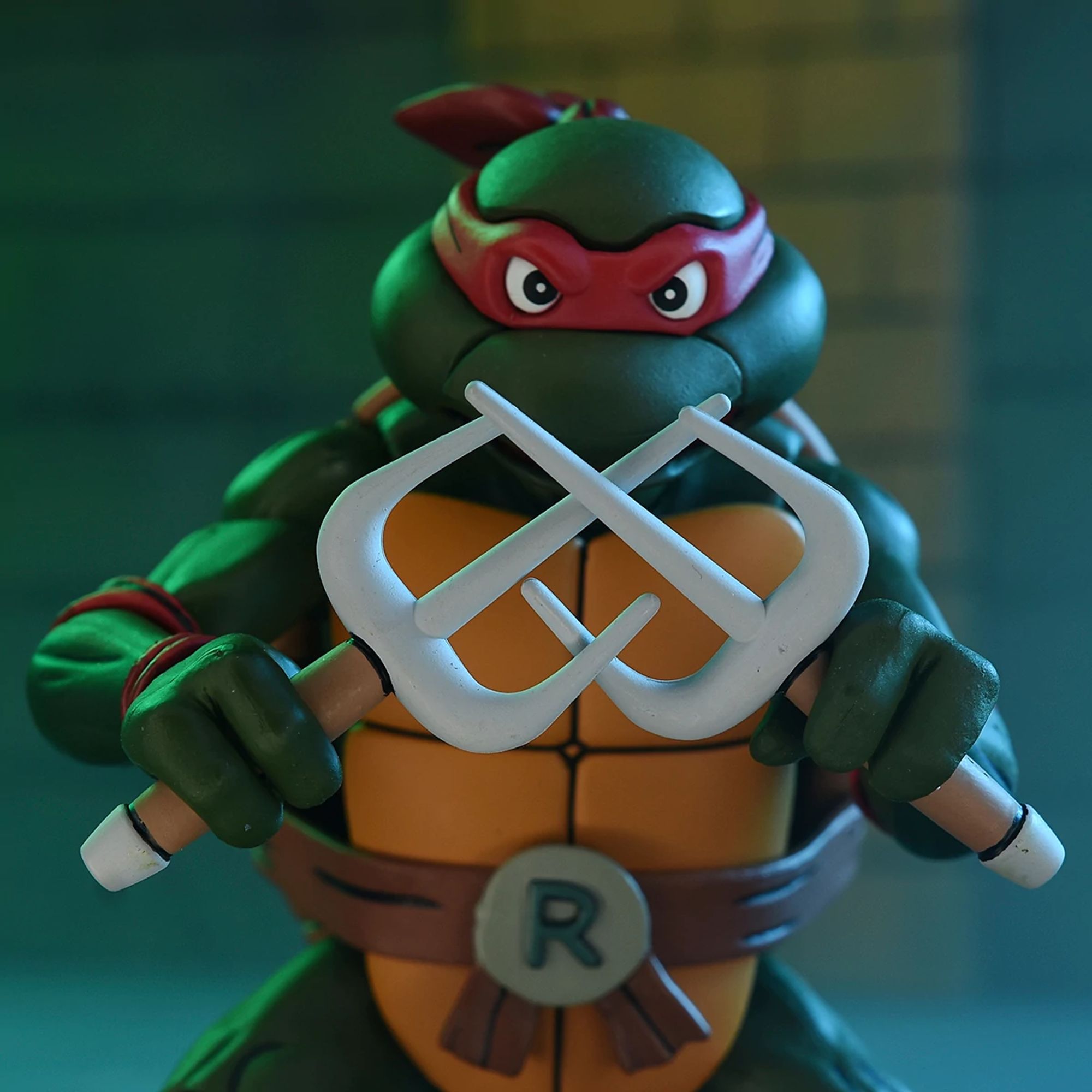 TEENAGE MUTANT NINJA TURTLES (CARTOON) – 7” SCALE ACTION FIGURE – ULTIMATE RAPHAEL (VHS)