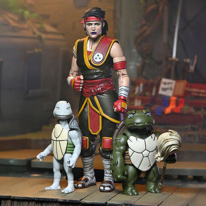 TEENAGE MUTANT NINJA TURTLES (THE LAST RONIN- THE LOST YEARS) - 7” SCALE ACTION FIGURE - CASEY MARIE WITH BABY ODYN &amp; UNO