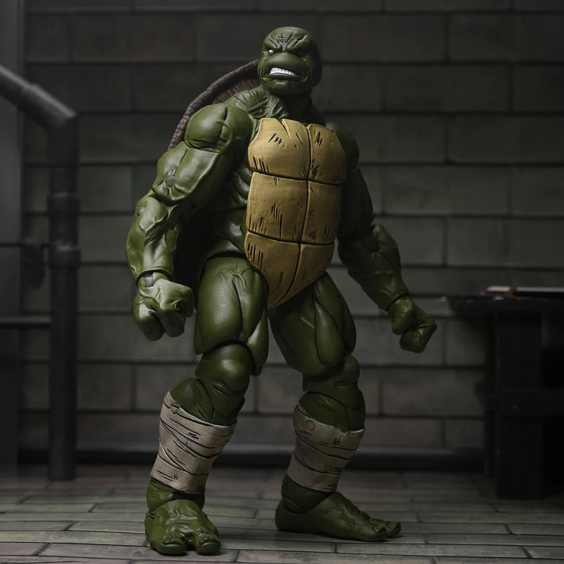 Teenage Mutant Ninja Turtles (The Last Ronin) - 7" Scale Action Figure - Battle Damaged Ronin