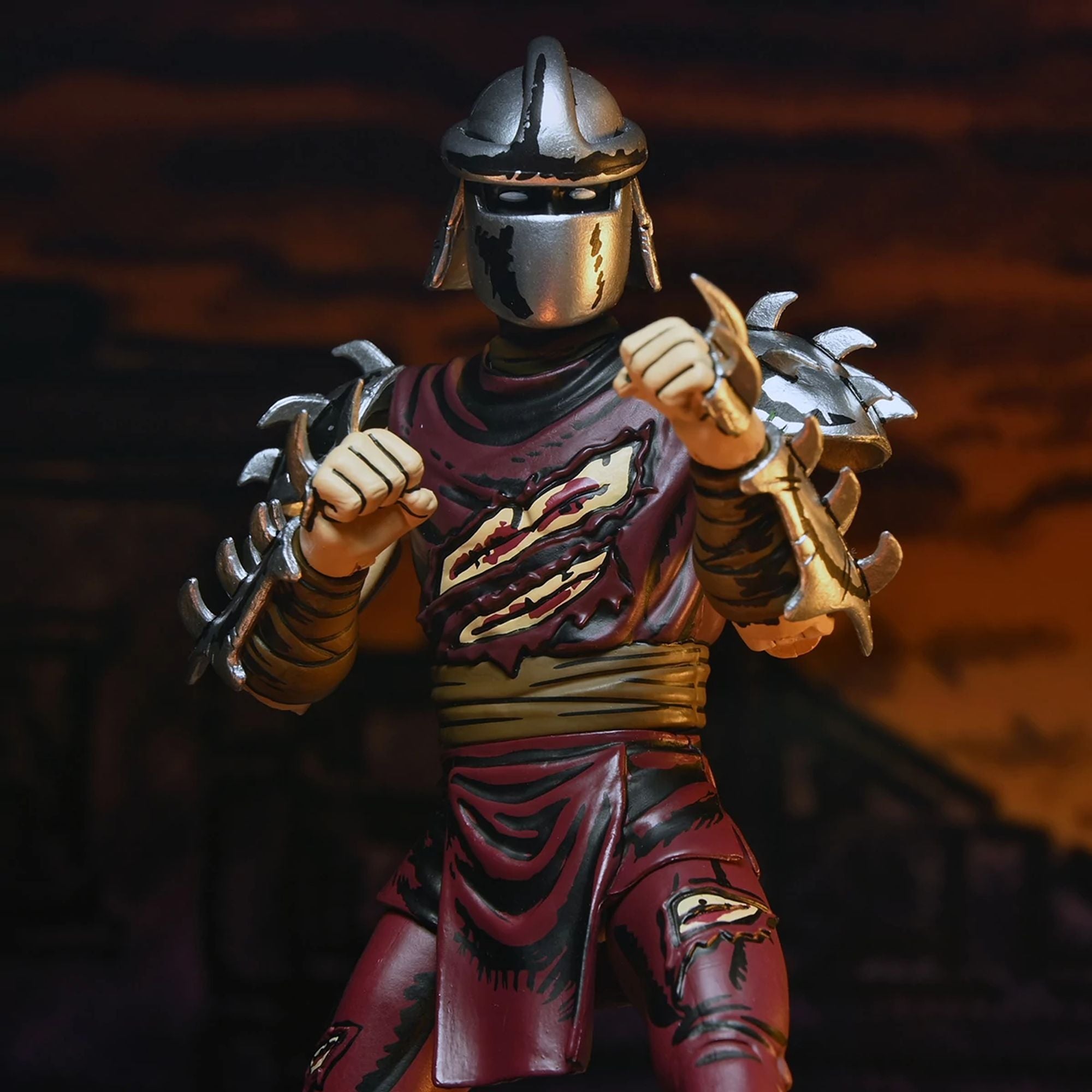 TEENAGE MUTANT NINJA TURTLES (MIRAGE COMICS) - 7&quot; SCALE ACTION FIGURE – BATTLE DAMAGED SHREDDER