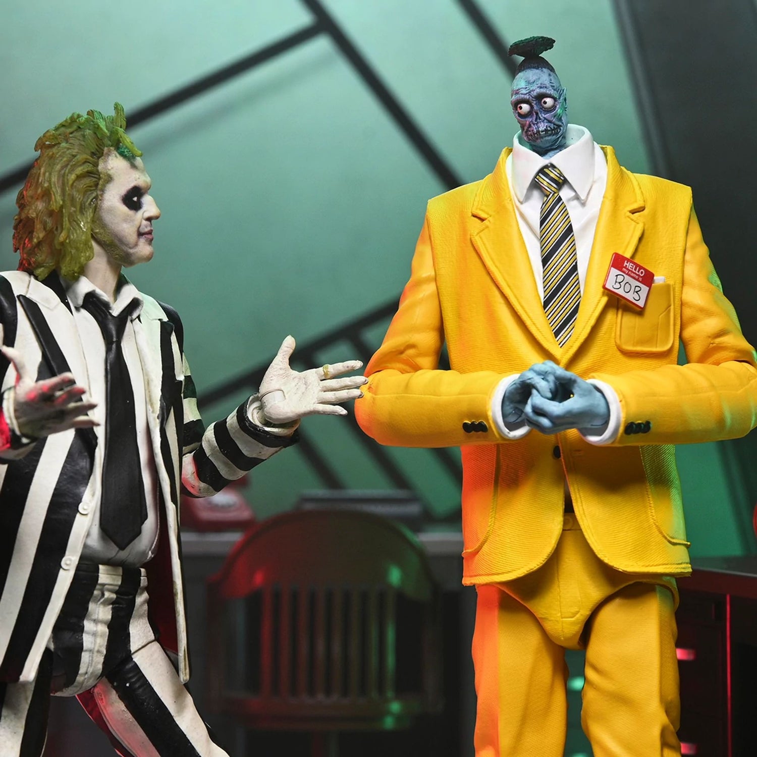 BEETLEJUICE BEETLEJUICE - 7&quot; SCALE ACTION FIGURE - ULTIMATE BOB