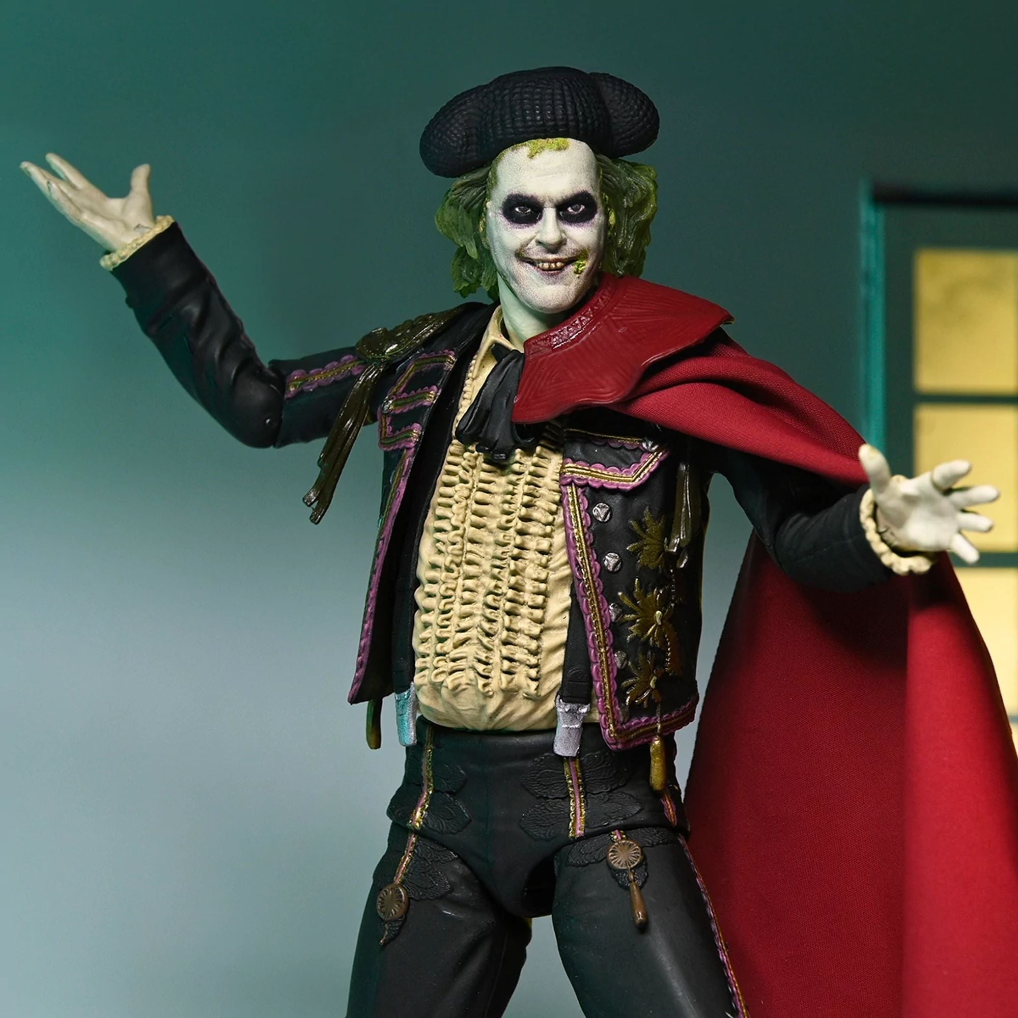 BEETLEJUICE BEETLEJUICE - 7&quot; SCALE ACTION FIGURE - ULTIMATE &quot;MATADOR&quot; BEETLEJUICE AND SANDWORM 2 PK